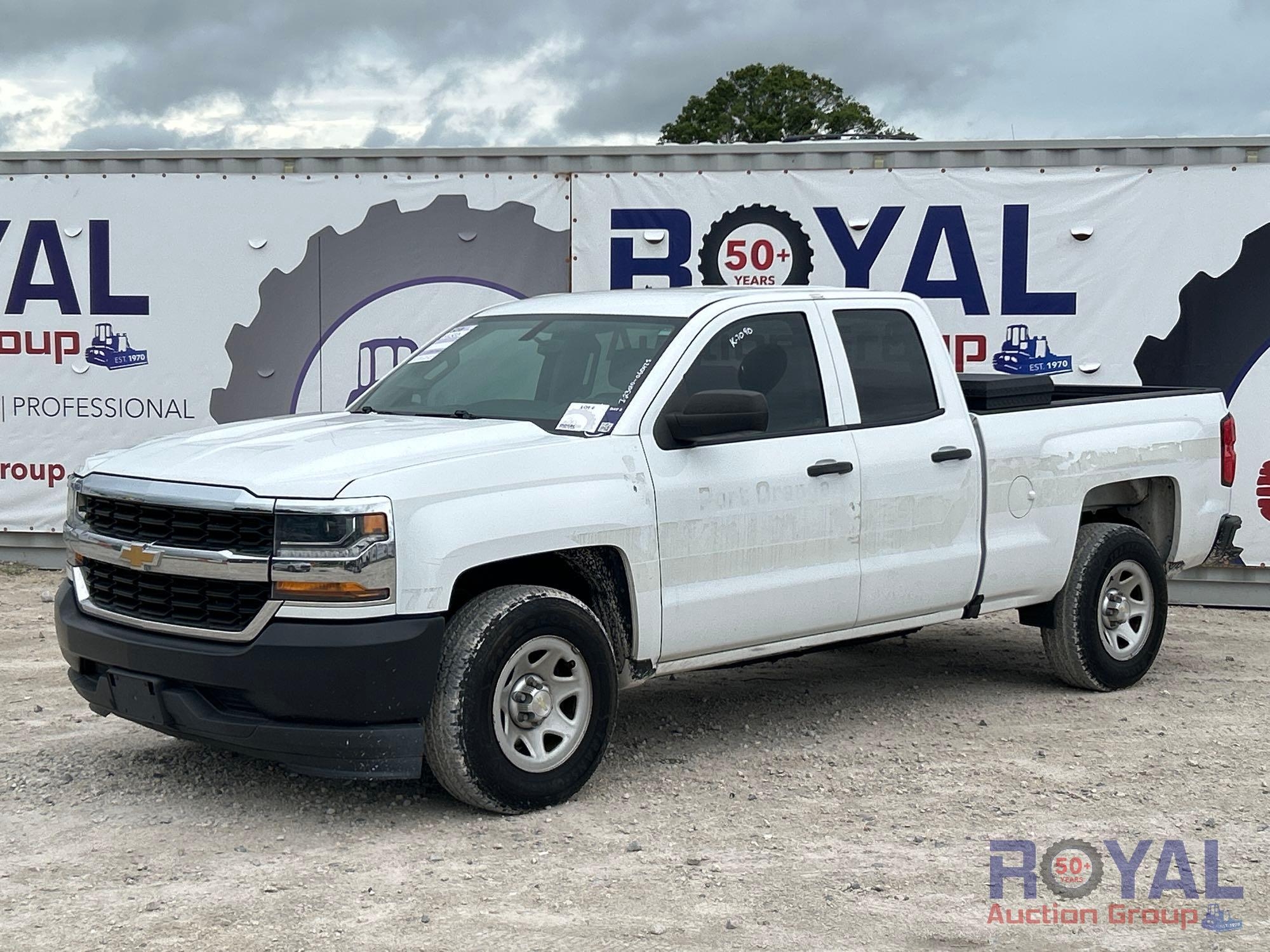 2018 Chevrolet Silverado Crew Cab Pickup Truck (A48081)