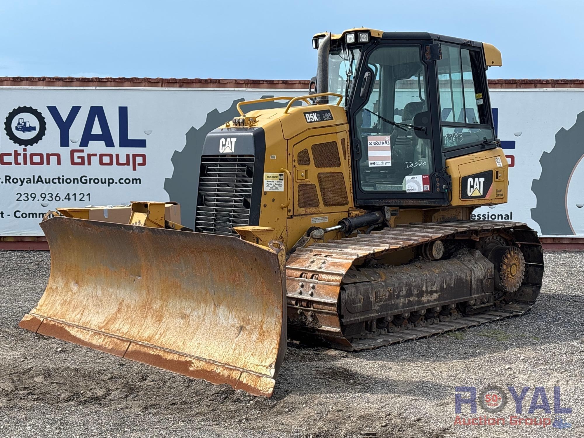 Caterpillar D5K2 LGP Crawler Tractor Dozer (A50322)