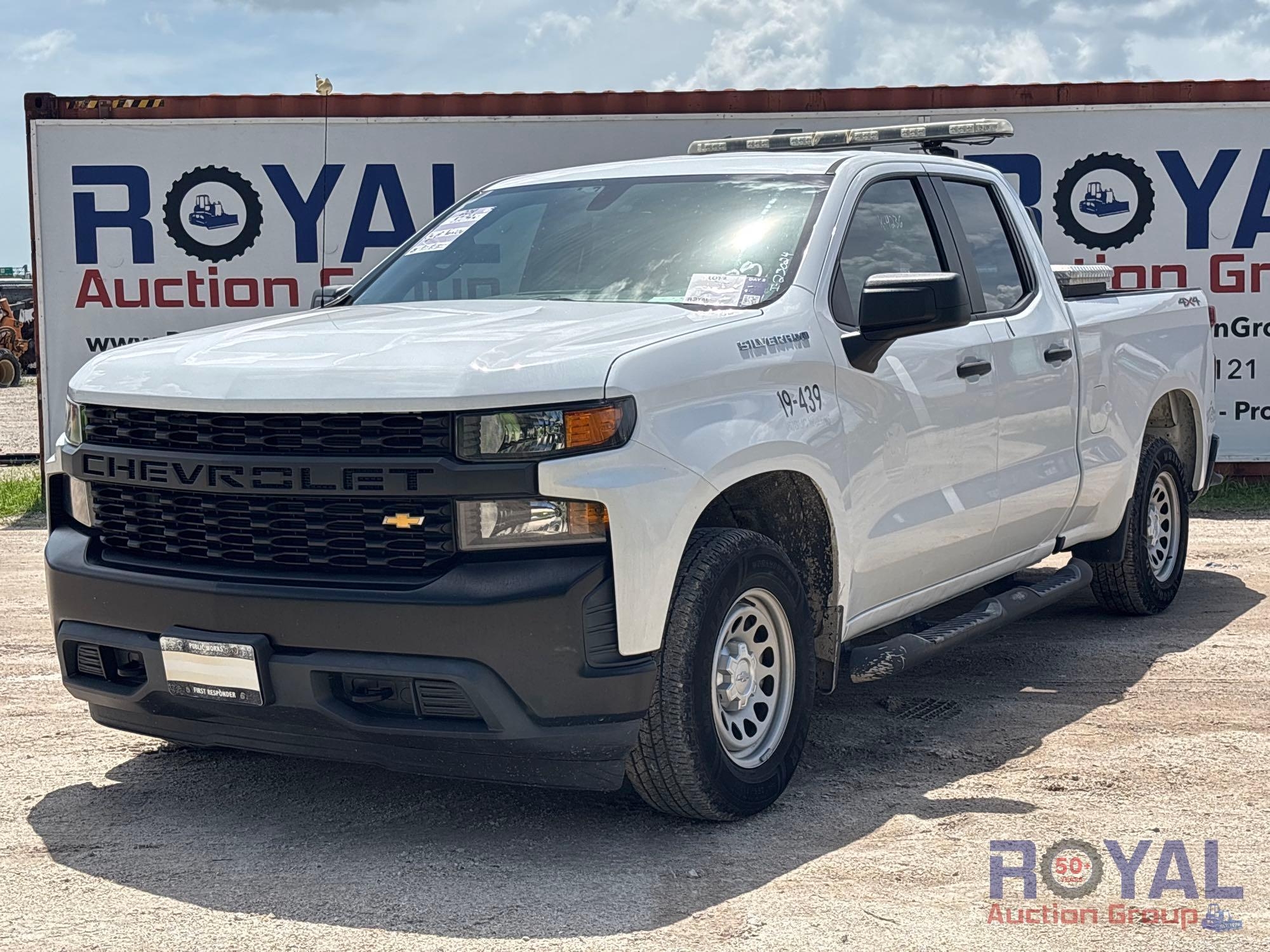 2019 Chevrolet Silverado 1500 4x4 Crew Cab Pickup Truck (A50323)