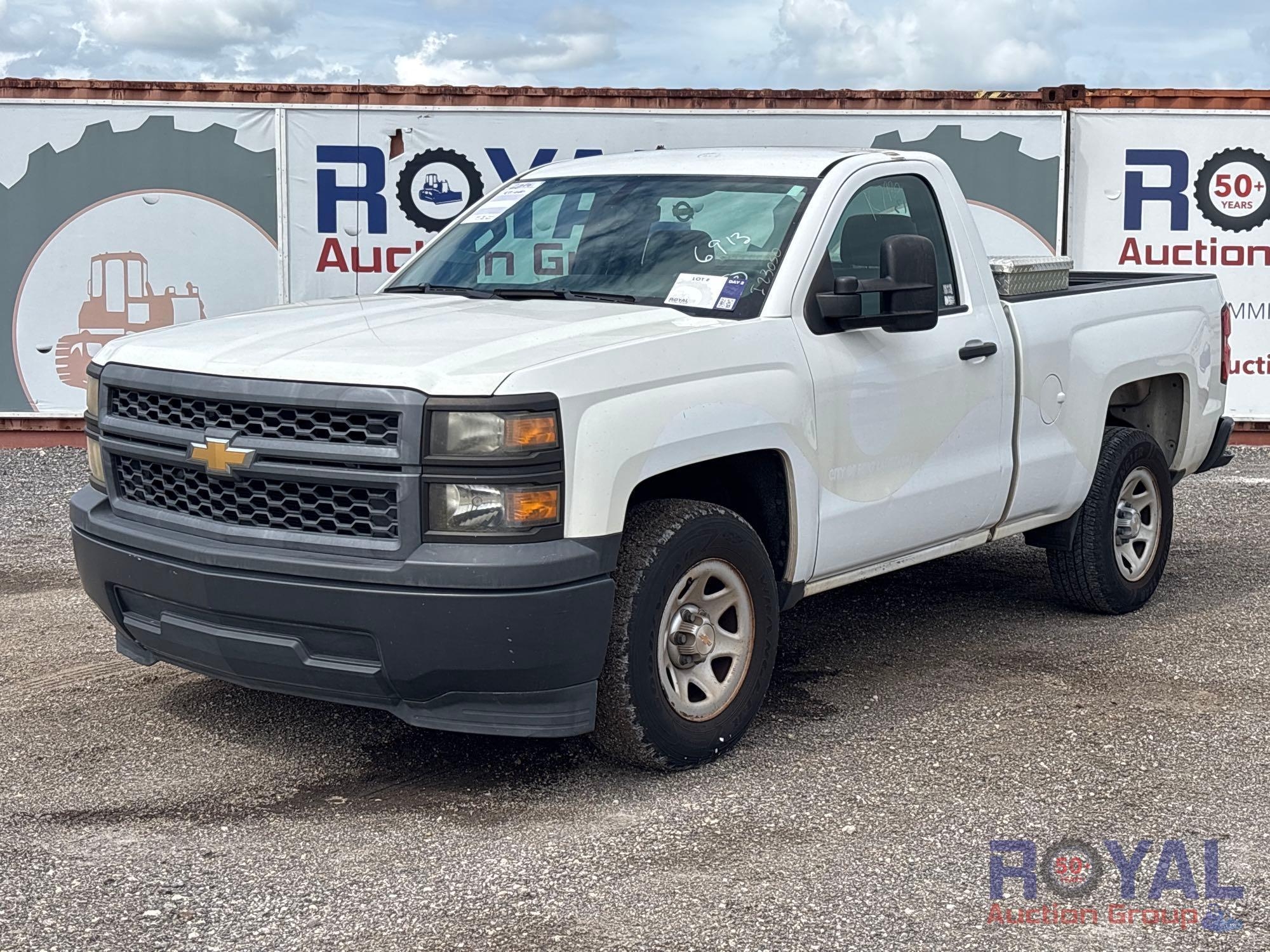 2015 Chevrolet Silverado 1500 Pickup Truck (A53422)