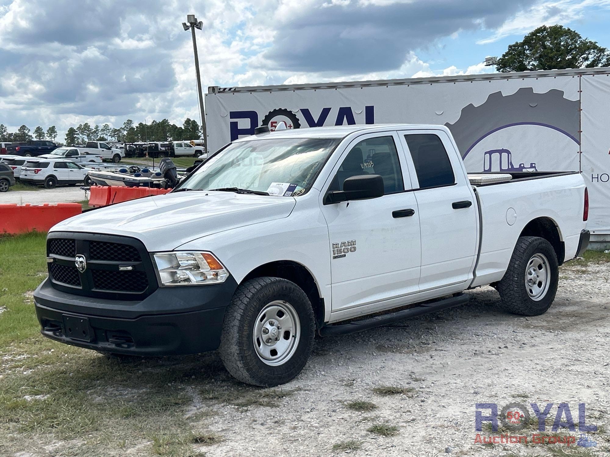2019 Ram 1500 4x4 Crew Cab Pickup Truck (A51692)