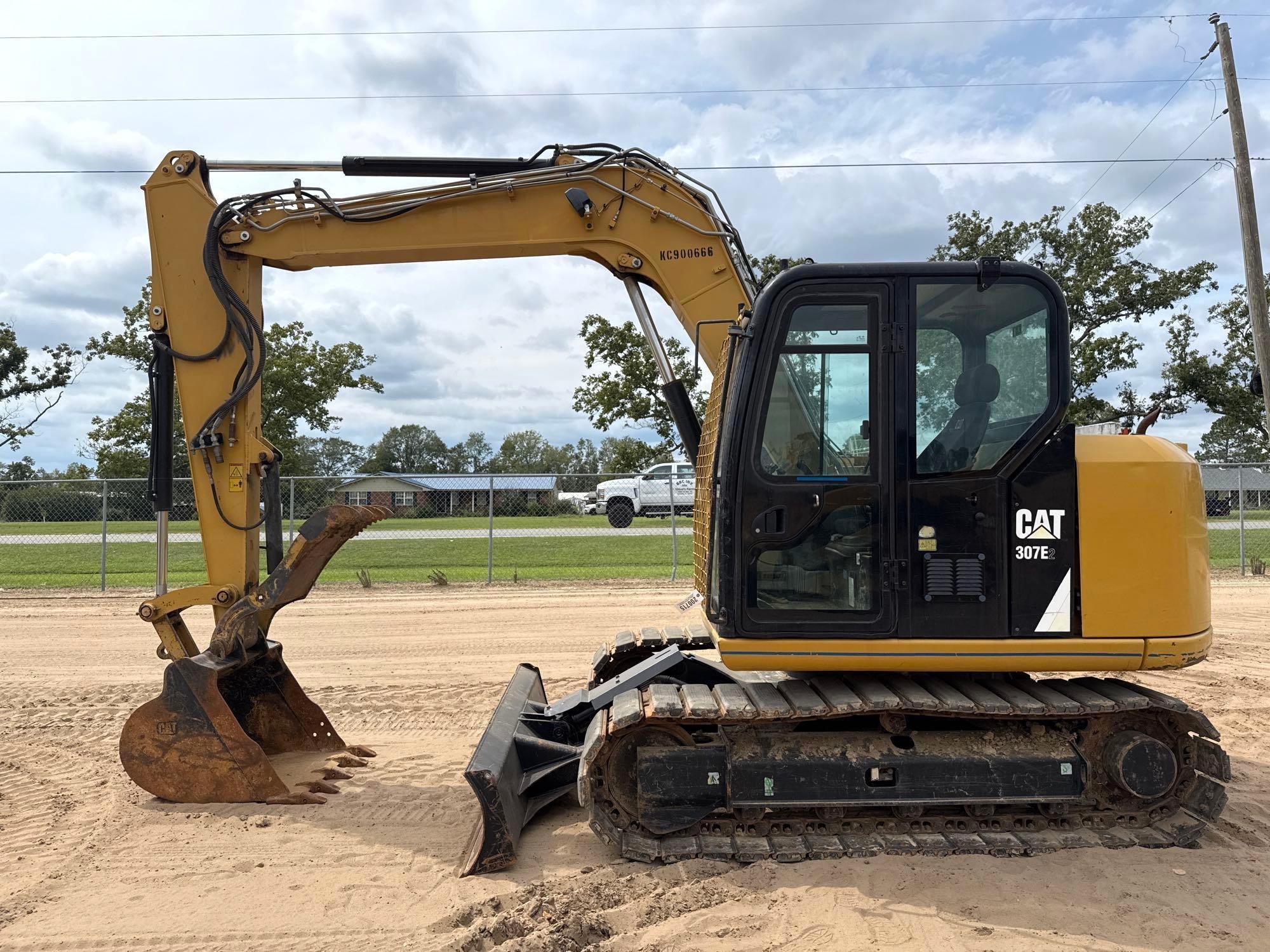 2017 CATERPILLAR 307E2 EXCAVATOR (A51246)