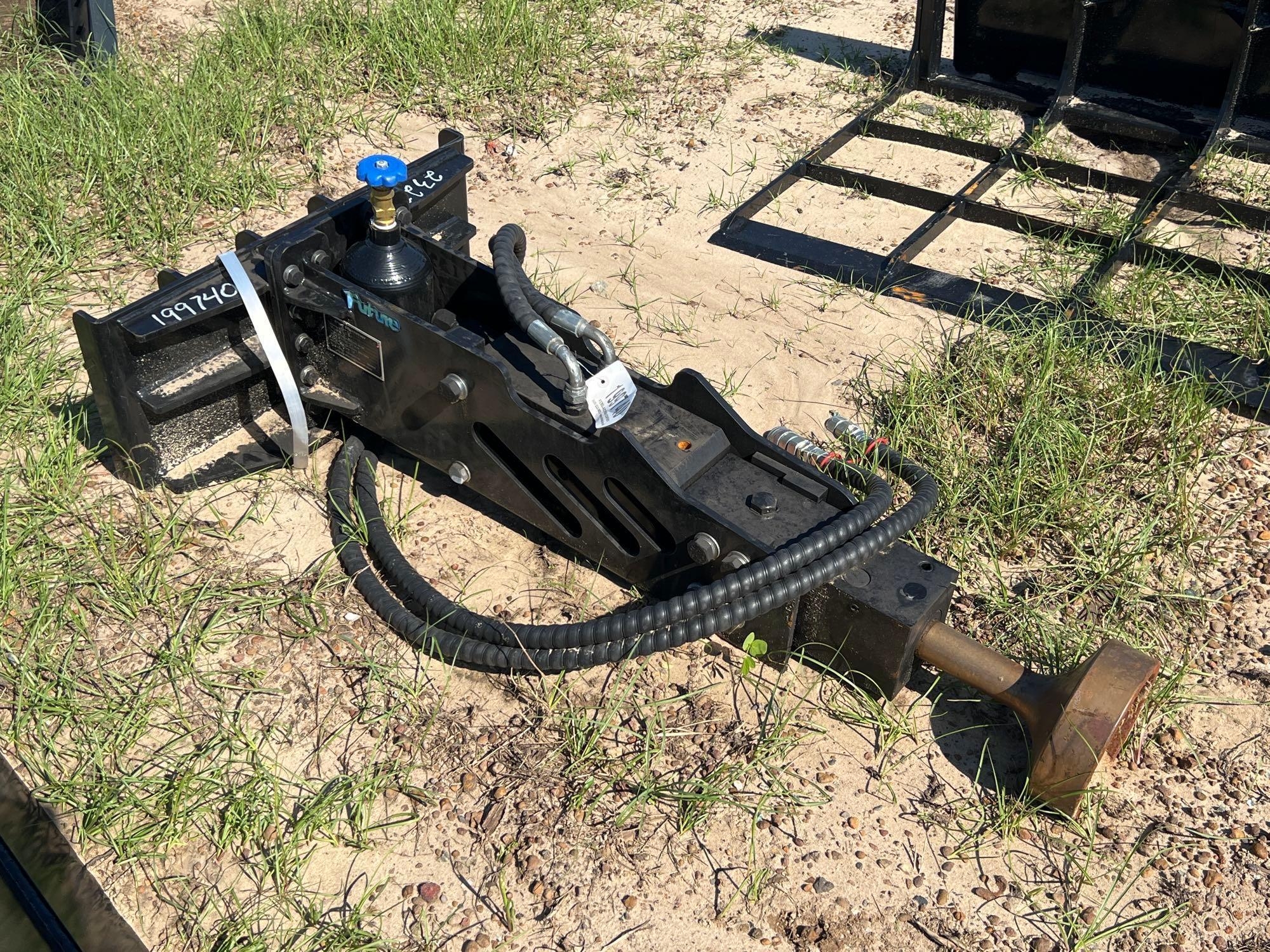 UNUSED FUTURE D45 HYD POST DRIVER (A51248)