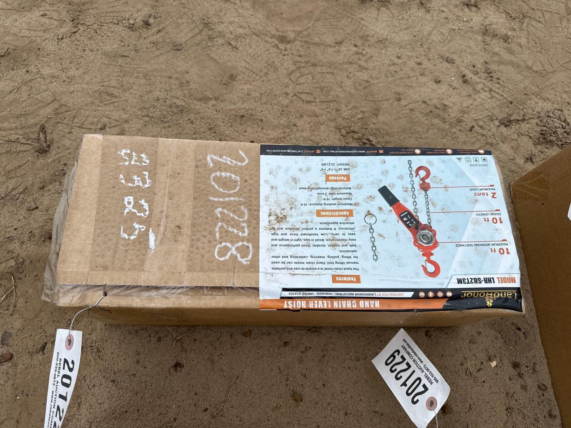 UNUSED LANDHONOR LHR-SB2T3M CHAIN LEVER HOIST (A54757)