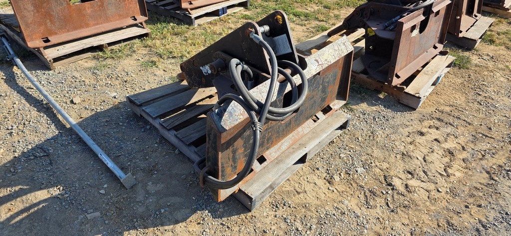 Stanley MB3570 Skidloader Breaker (A50774)