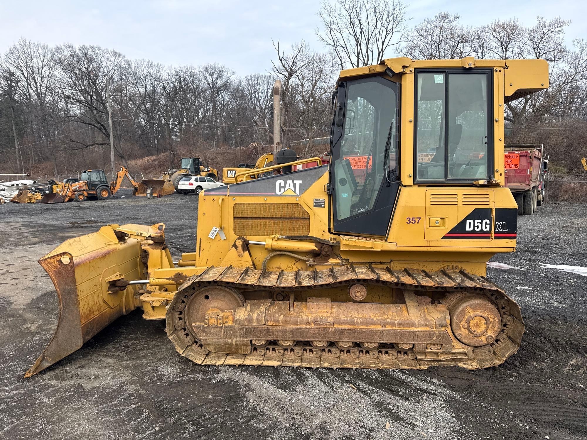 2006 CATERPILLAR D5G XL CRAWLER DOZER (A60429)