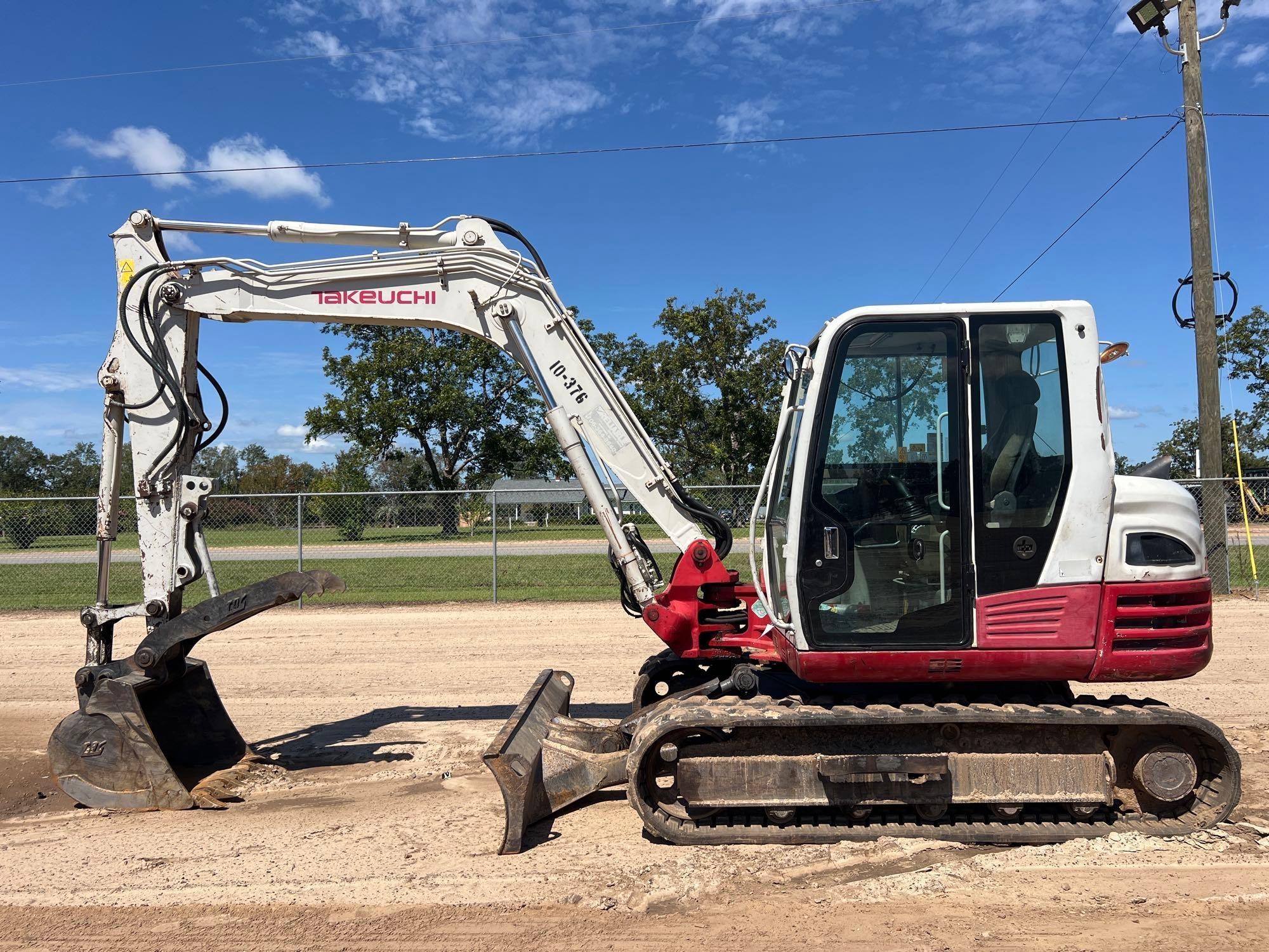 2015 TAKEUCHI TB290 EXCAVATOR (A51246)