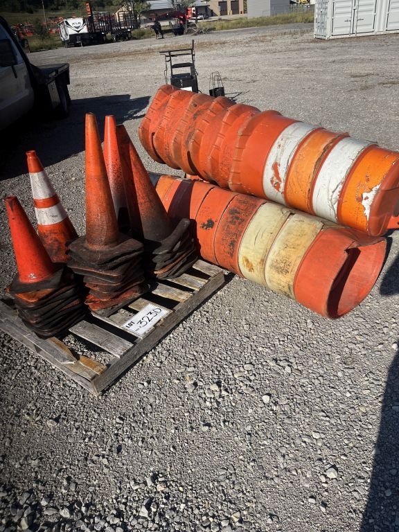 Safety Cones and Barrels  (A52384)