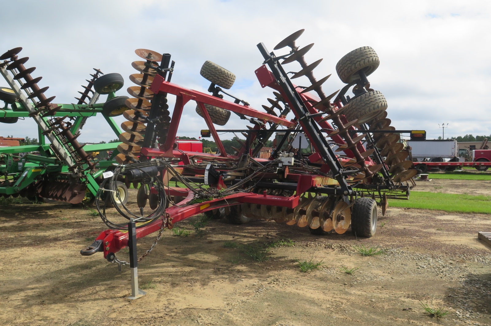 2021 CASE IH 345 LOT NUMBER 12 (A53084)