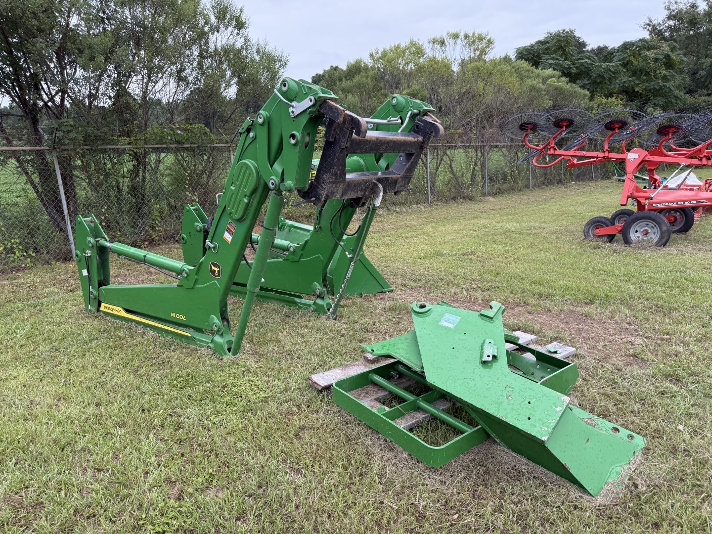 JOHN DEERE 700M LOT NUMBER 35 (A53084)