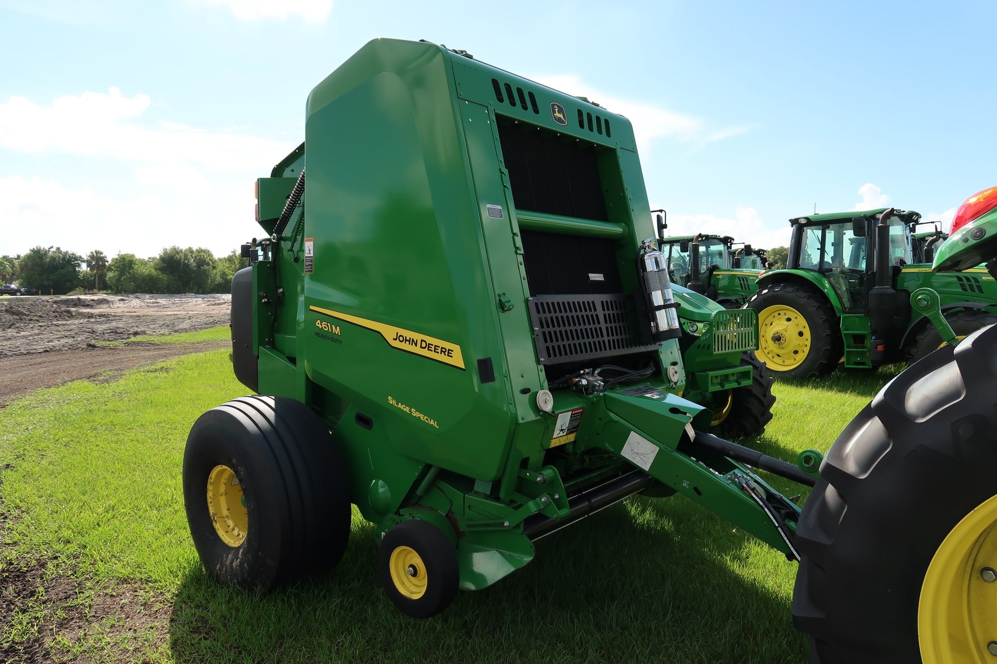 2024 JOHN DEERE 461M LOT NUMBER 60 (A53084)