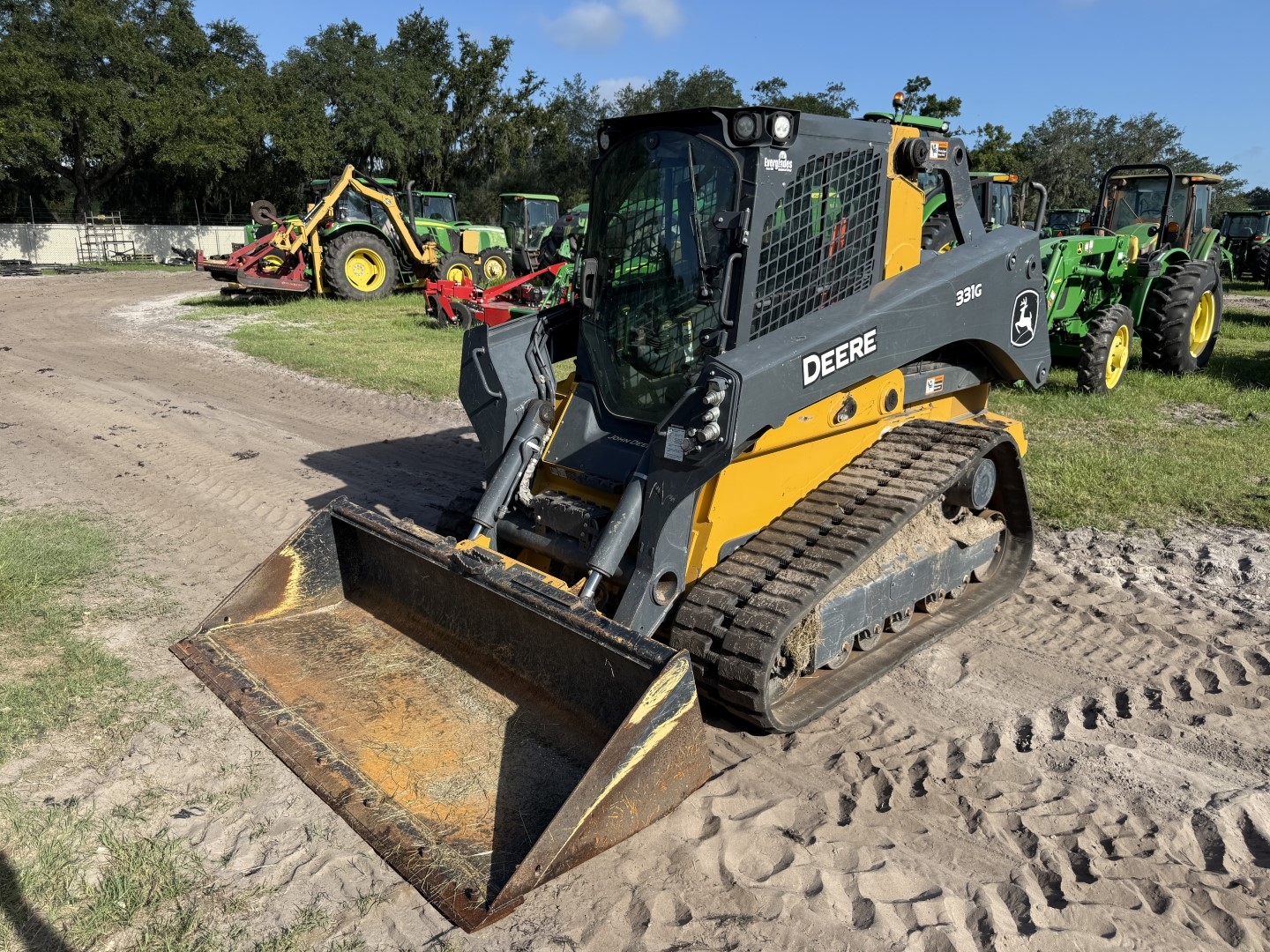 2022 JOHN DEERE 331G LOT NUMBER 99 (A53084)