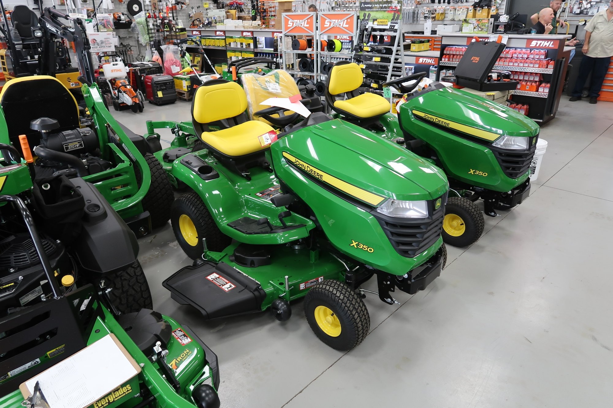 2025 JOHN DEERE X350 LOT NUMBER 166 (A53084)