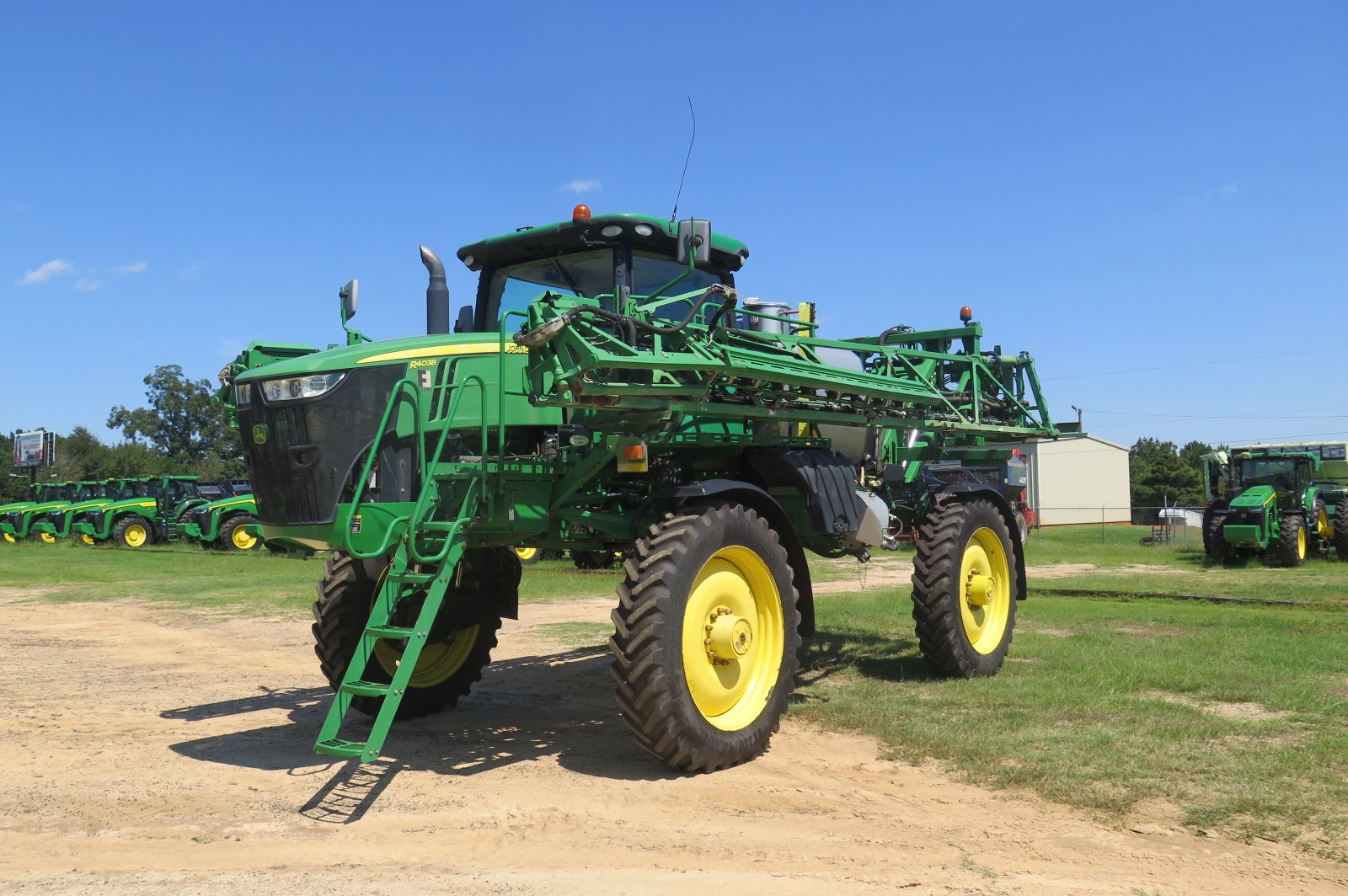 2016 JOHN DEERE R4038 LOT NUMBER 195 (A53084)