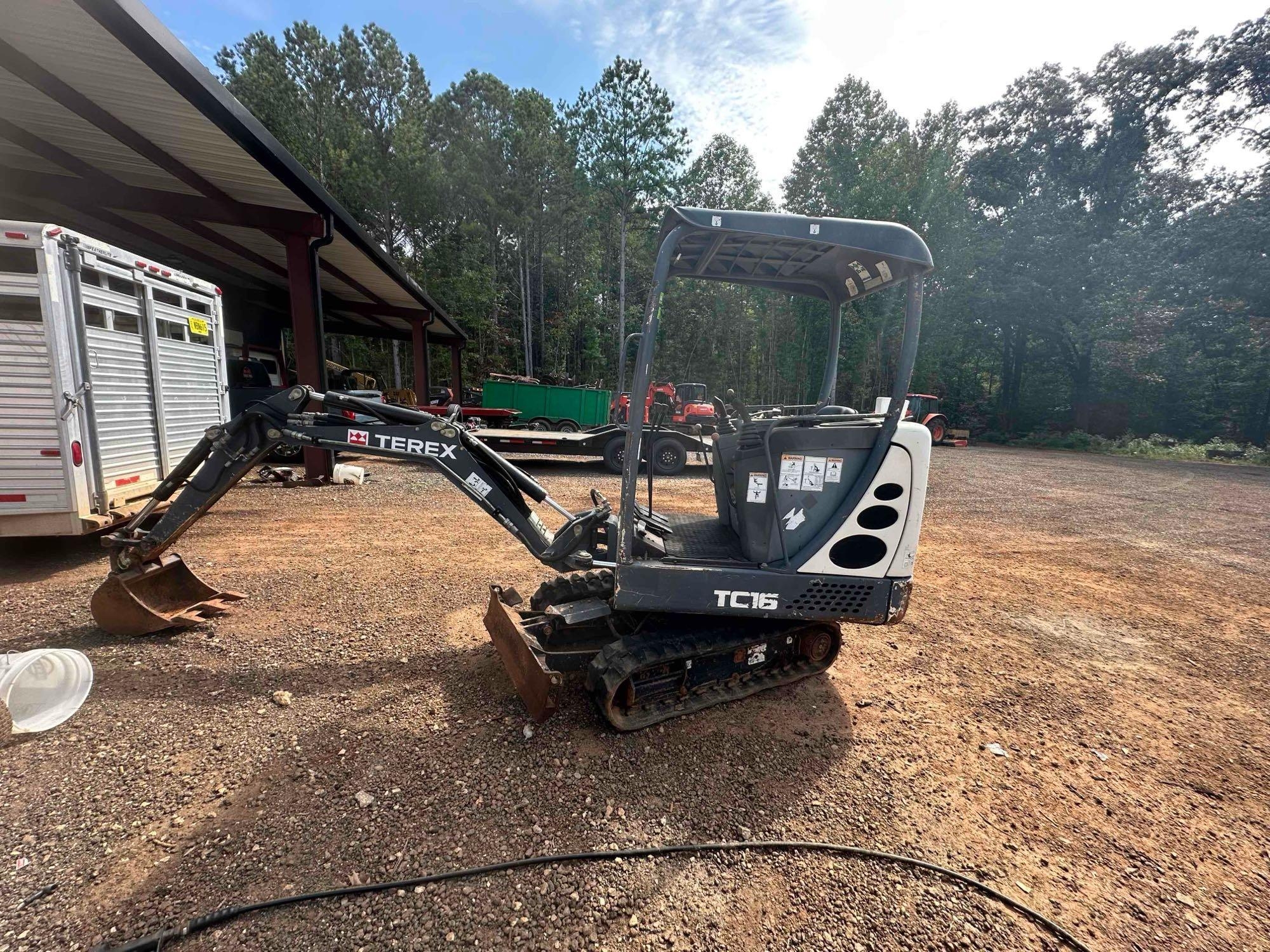 2013 Terex TC16 Mini Excavator (A51573)