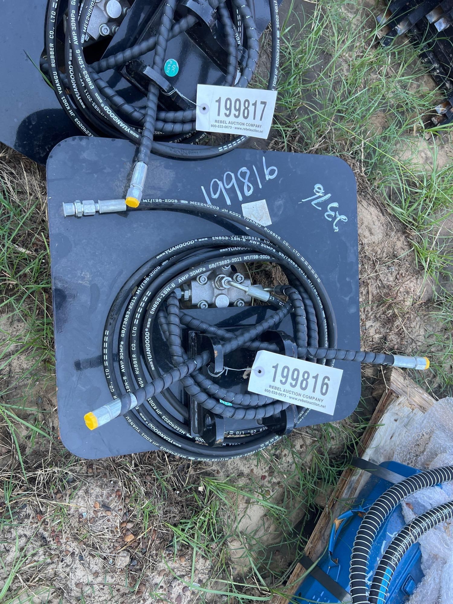 UNUSED FUTURE HYD MINI EXCAVATOR HEDGE CUTTER (A51248)