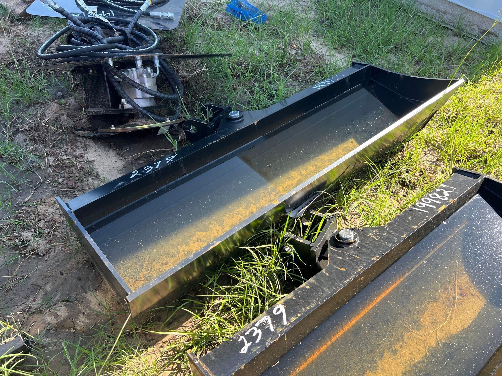 UNUSED FUTURE 40" HYD TILTING BUCKET (A51248)