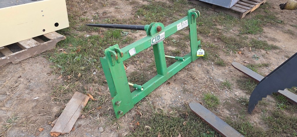 New CID John Deere Quick Attach Single Bale Spear (A50775)