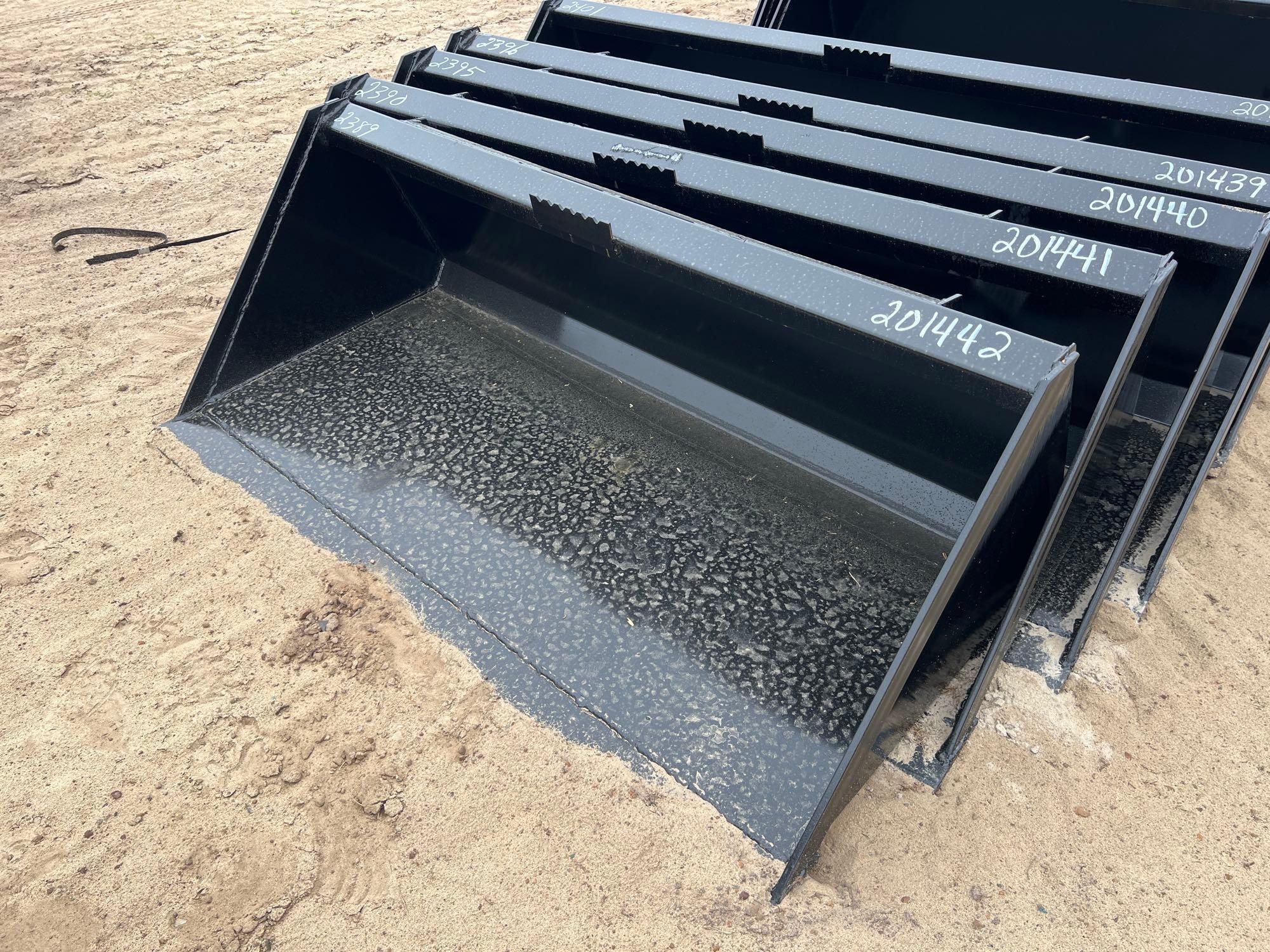 UNUSED SWICT 60" QUICK ATTACH BUCKET (A54757)
