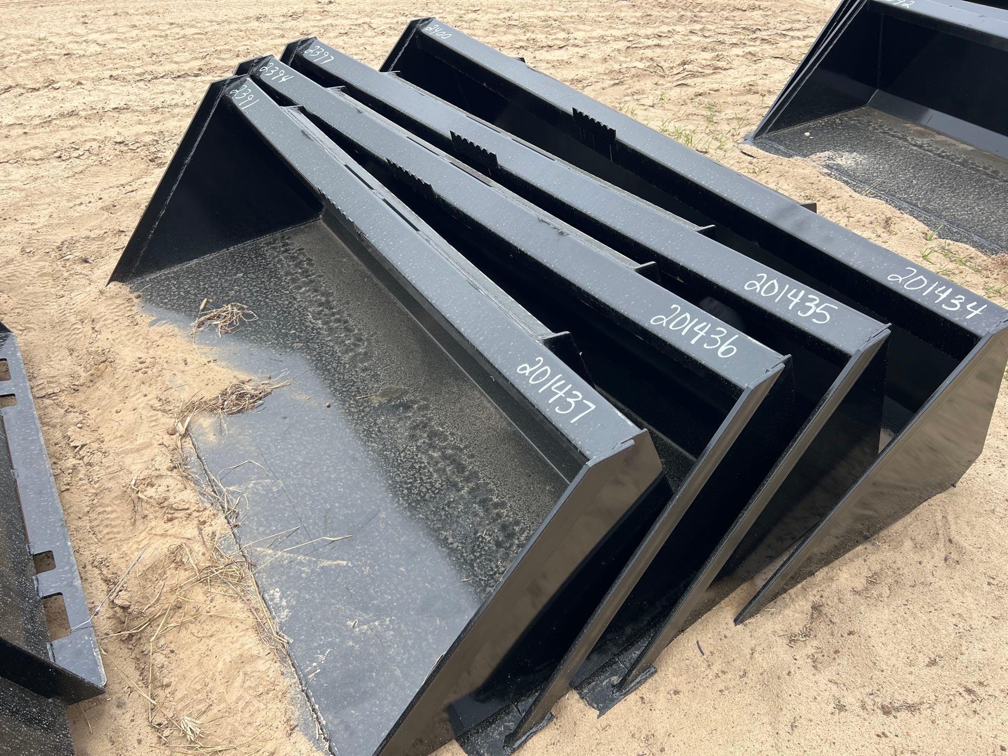 UNUSED SWICT 78" QUICK ATTACH BUCKET (A54757)