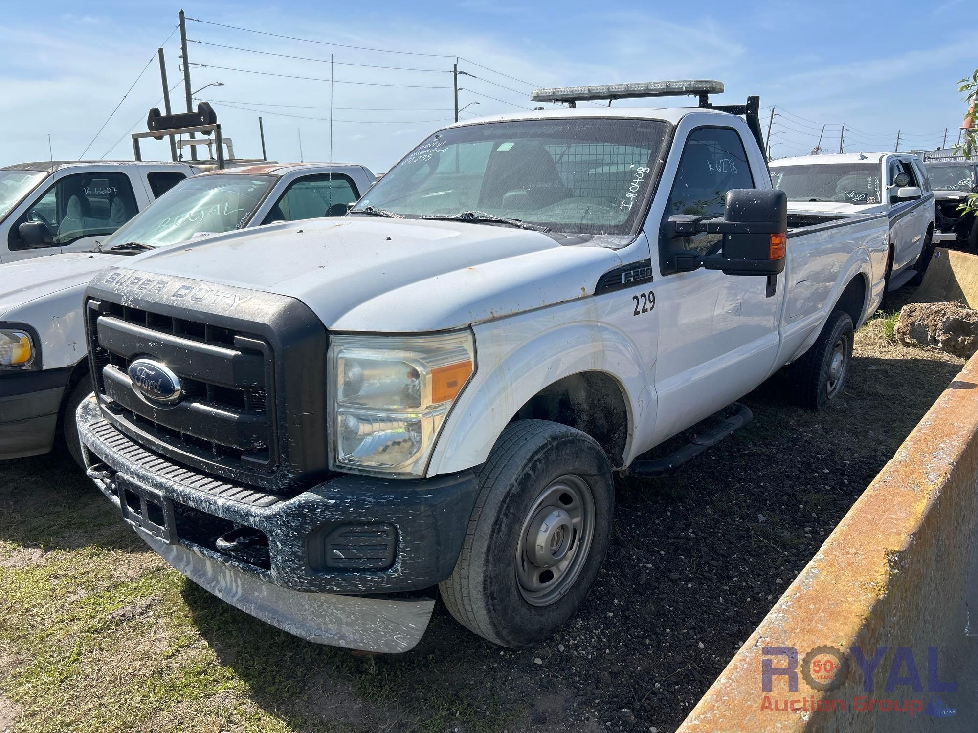 2011 Ford F-250 4x4 Pickup Truck (A50323)