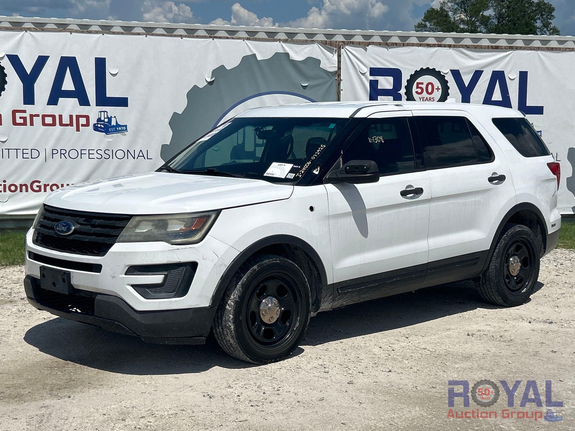 2016 Ford Explorer AWD SUV (A51694)