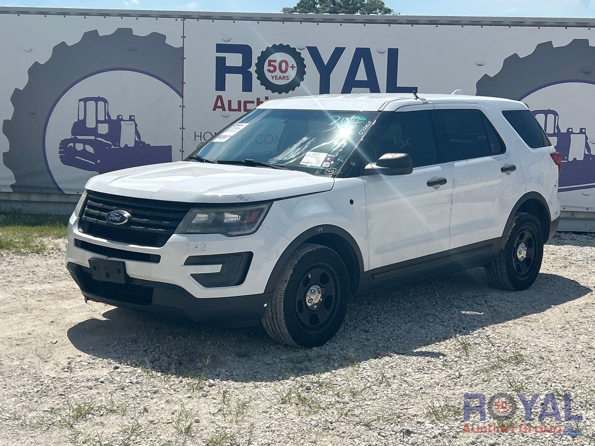 2016 Ford Explorer AWD SUV (A51694)