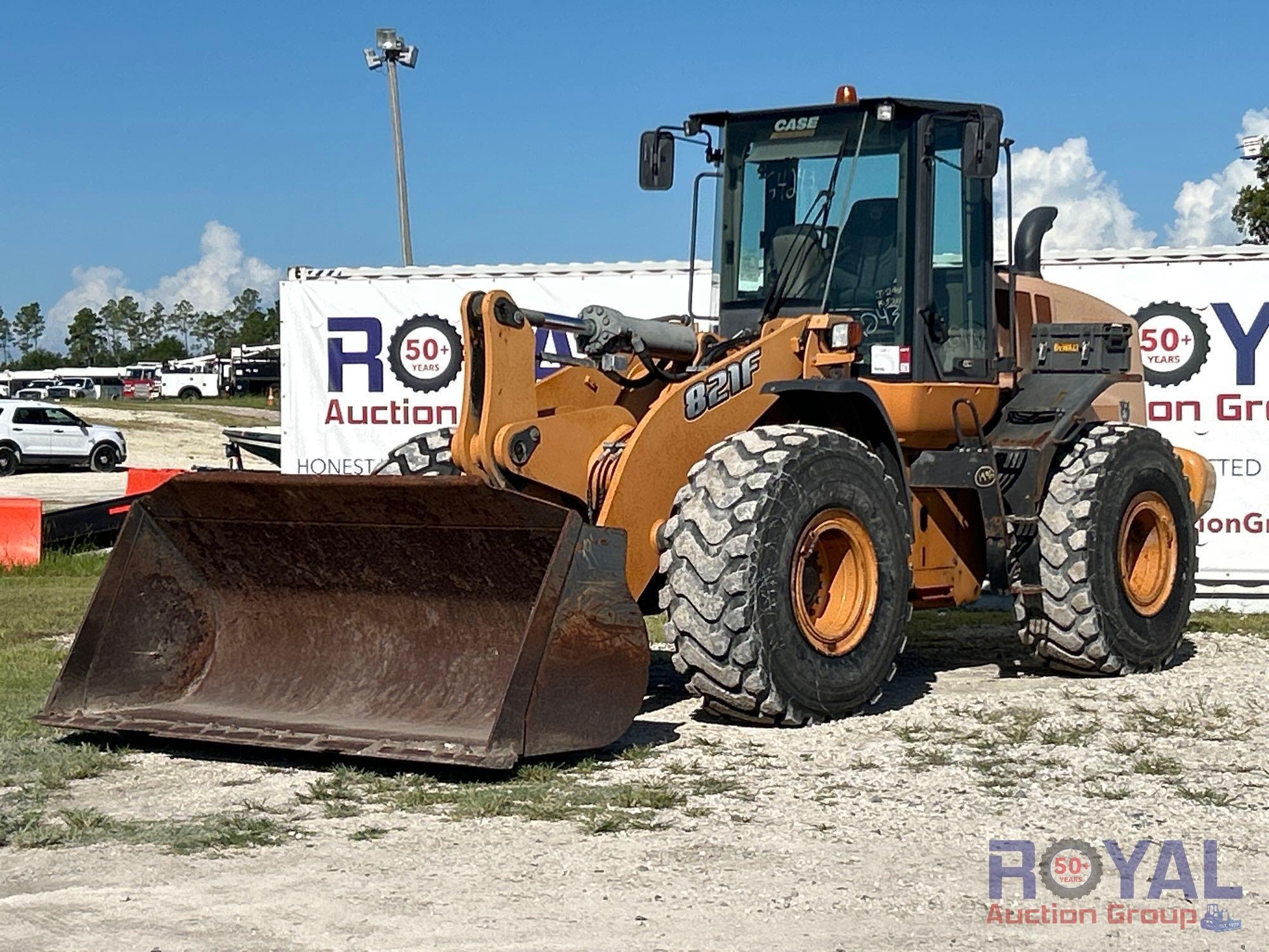 2016 Case 821F Articulated Wheel Loader (A54811)