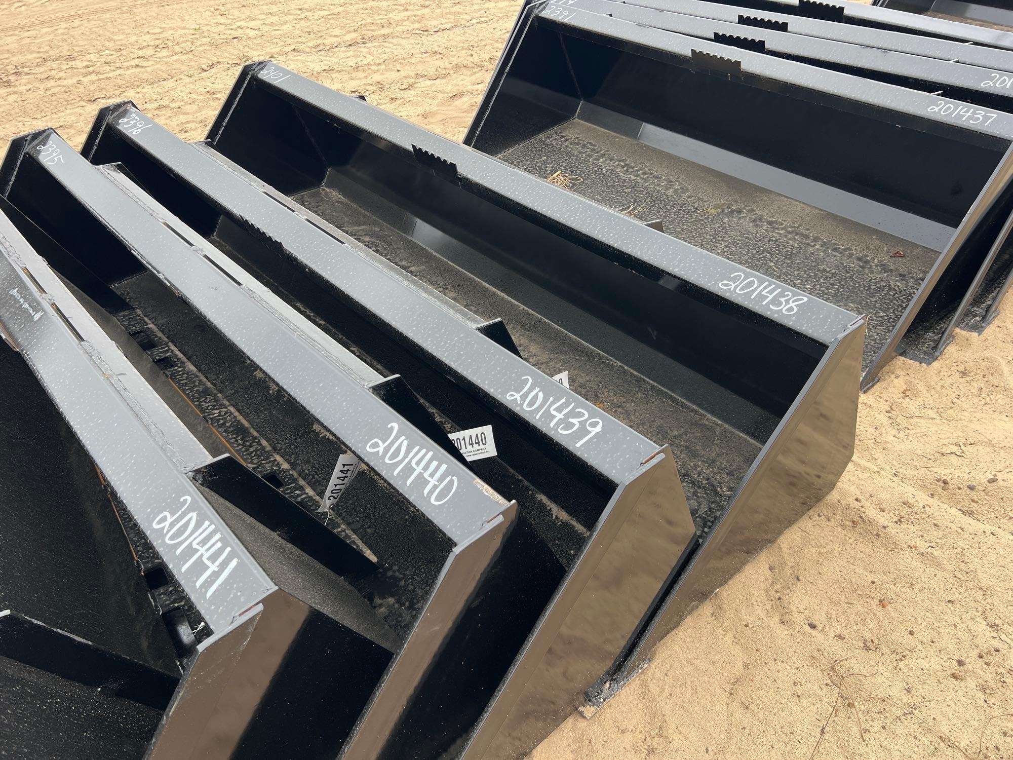 UNUSED SWICT 84" QUICK ATTACH BUCKET (A54757)