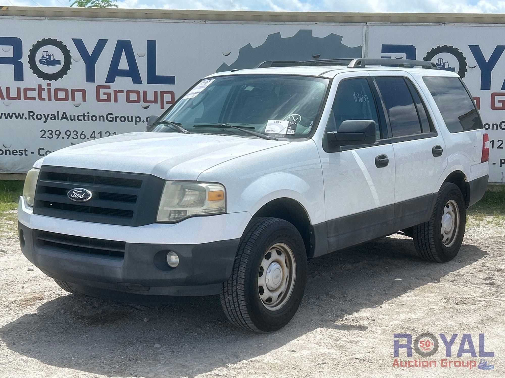 2013 Ford Expedition XLT SUV (A50324)