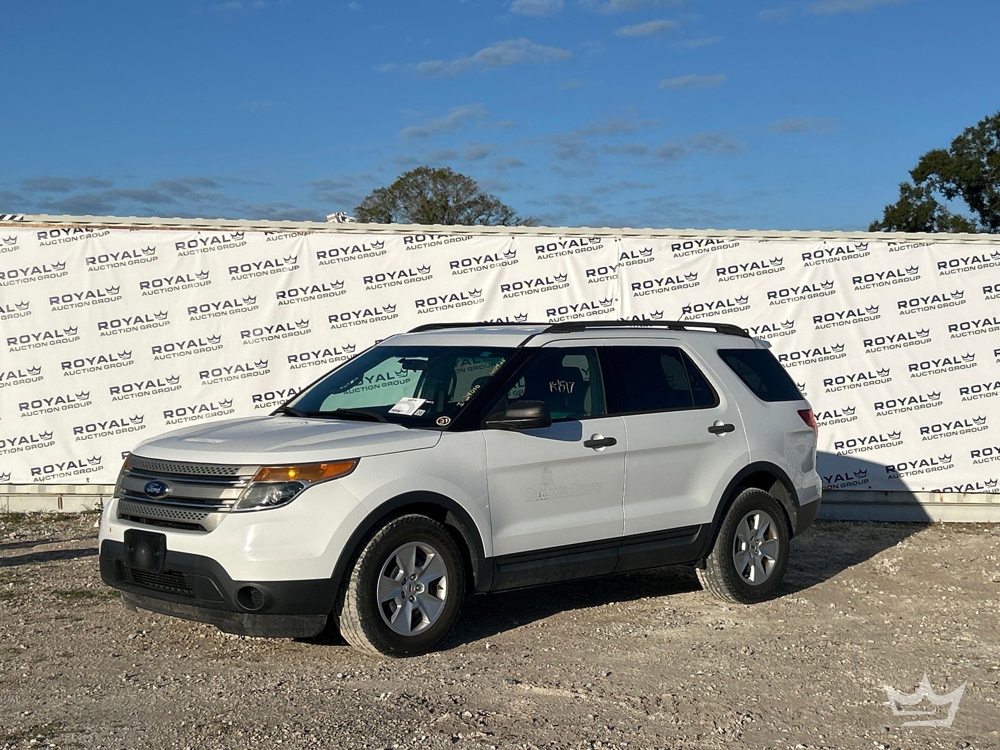 Year: 2013 Make: Ford Model: Explorer Vehicle Type: Multipurpose Vehicle (MPV) Mileage: 36,771 (A59231)