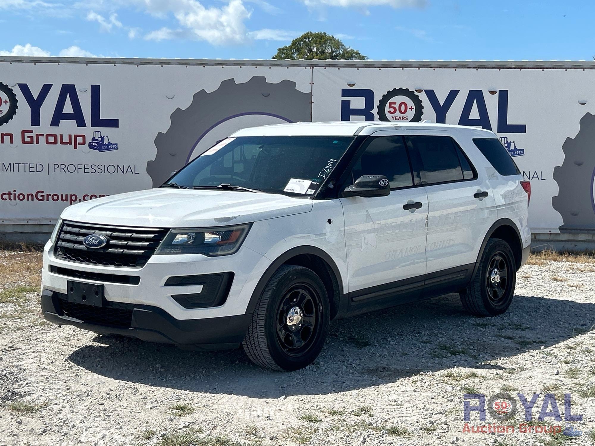 2016 Ford Explorer AWD SUV (A55853)