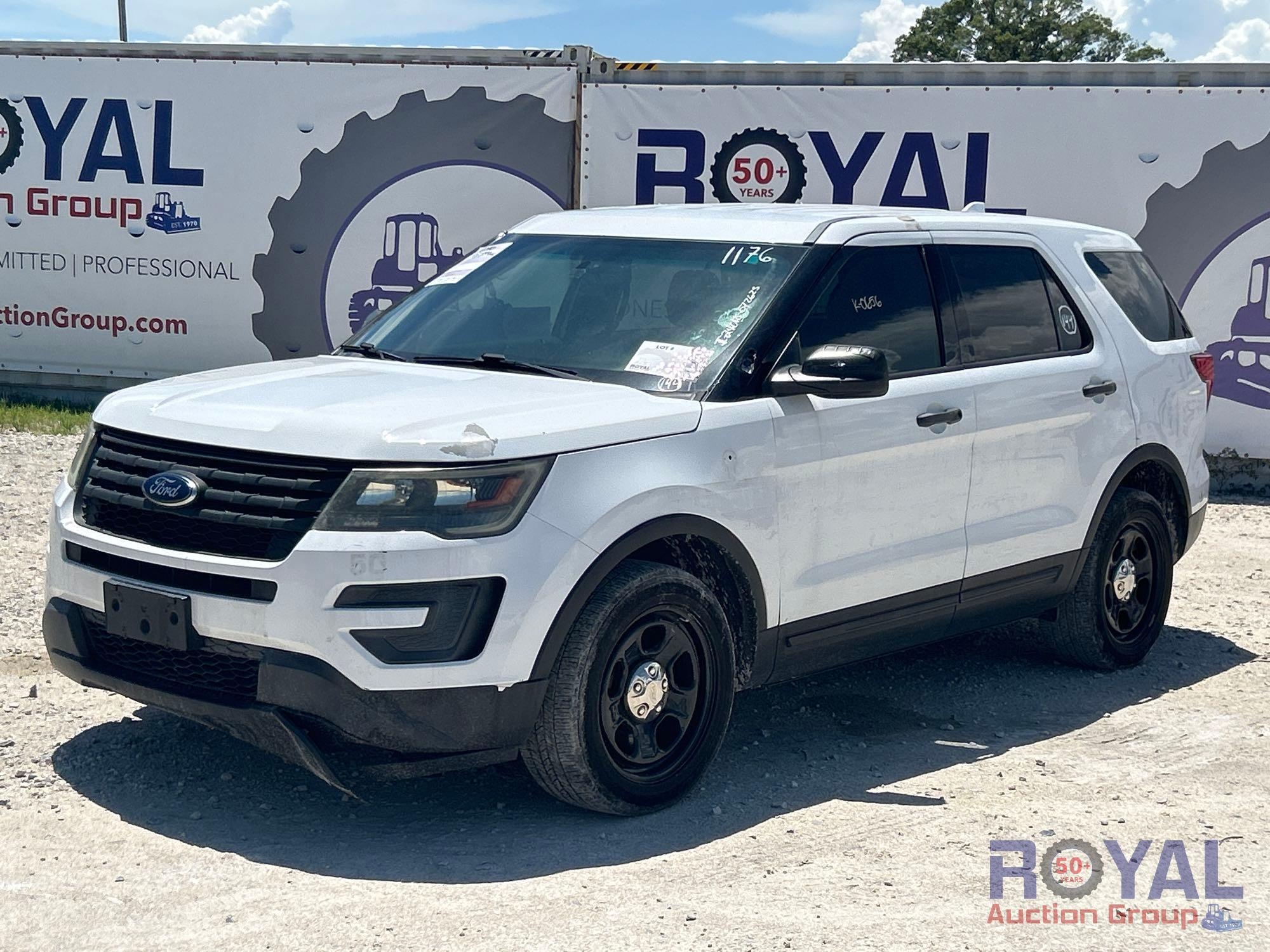 2016 Ford Explorer AWD SUV (A51694)