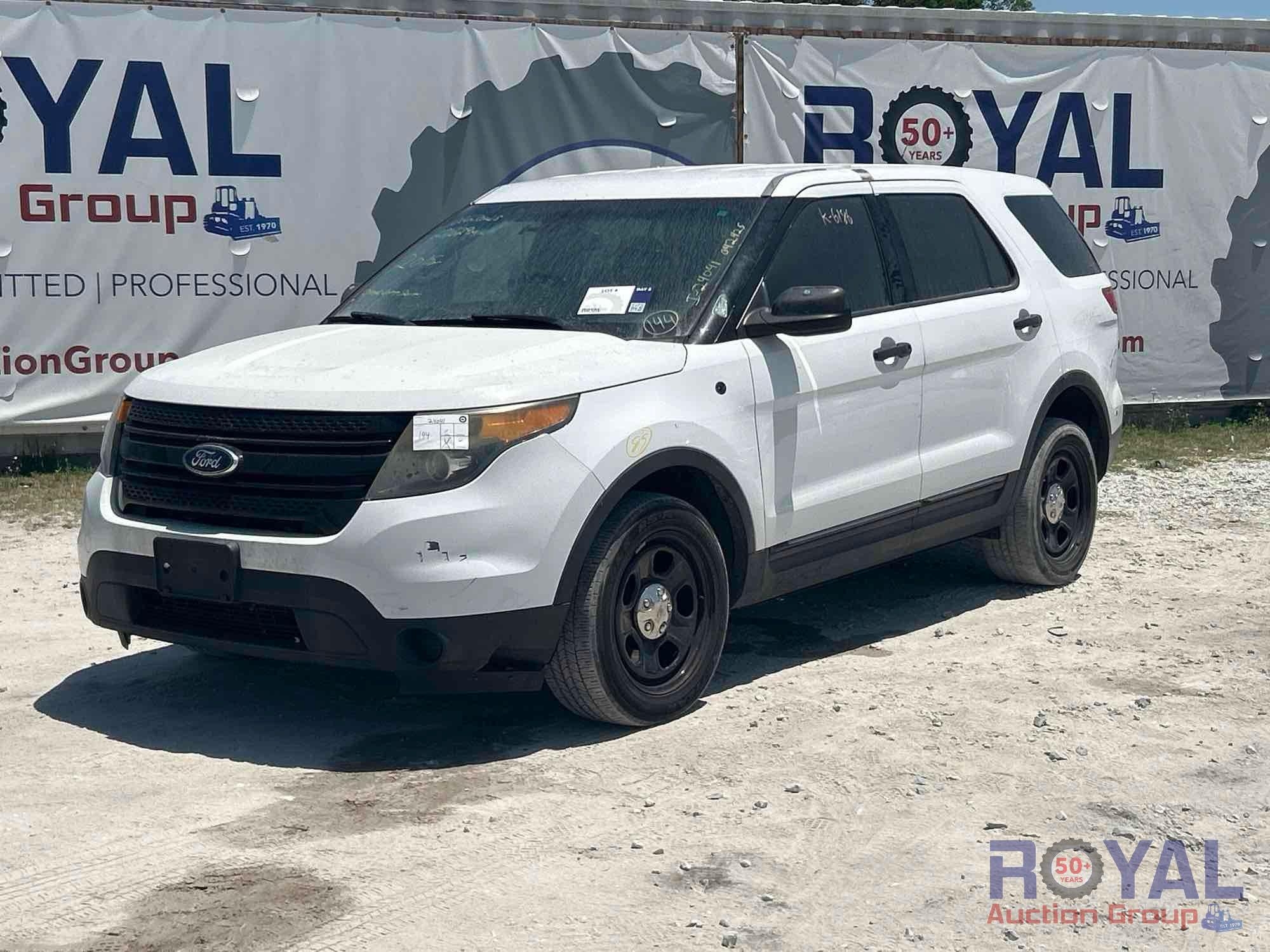 2015 Ford Explorer AWD SUV (A48082)