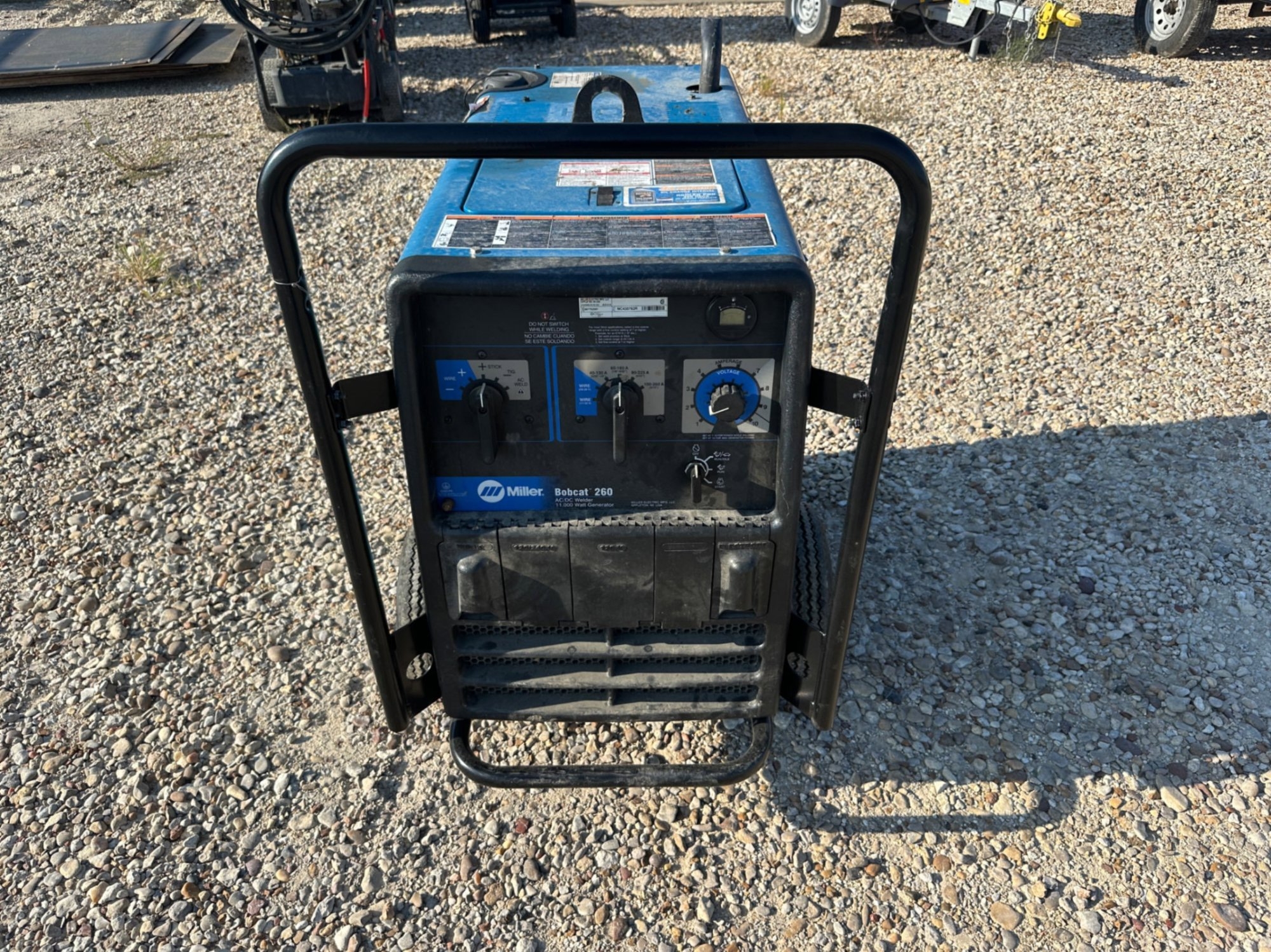 BOBCAT 260 WELDER/GENERATOR (A52472)