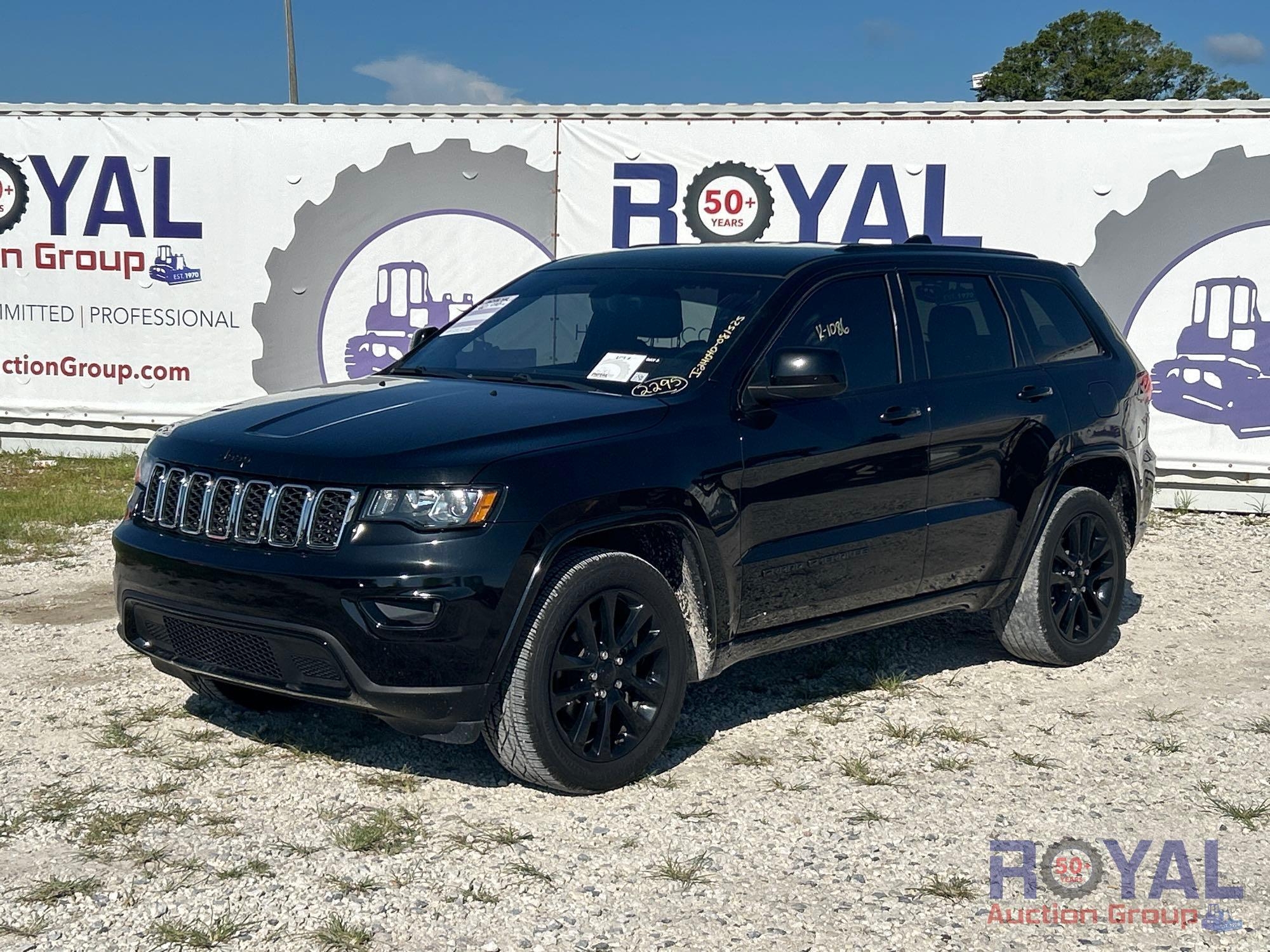 2018 Jeep Grand Cherokee Multipurpose Vehicle (MPV) (A51694)