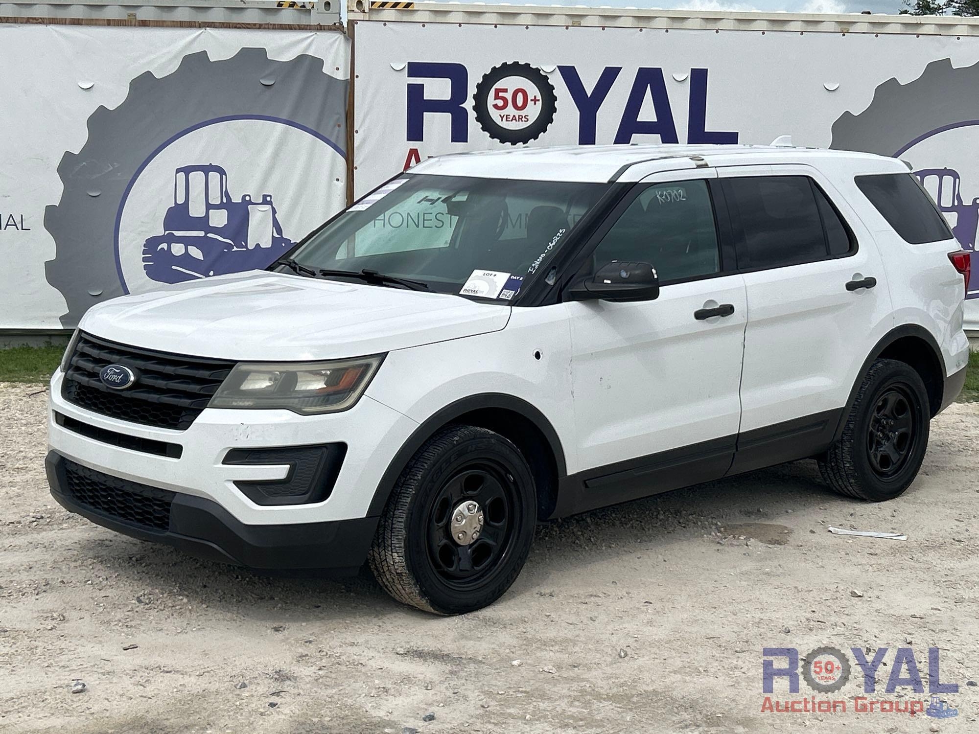 2016 Ford Explorer AWD SUV (A51694)