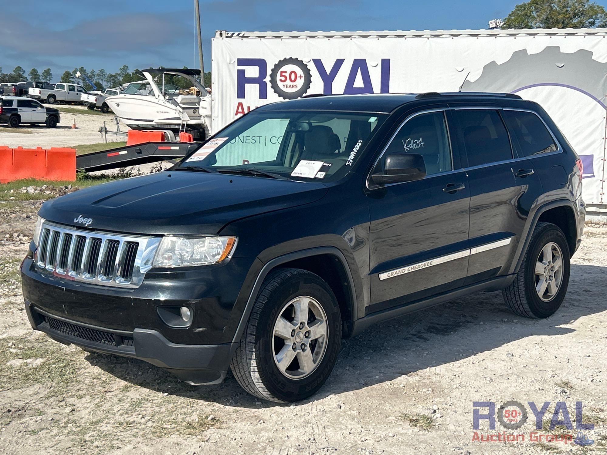 2013 Jeep Grand Cherokee Laredo SUV (A55853)