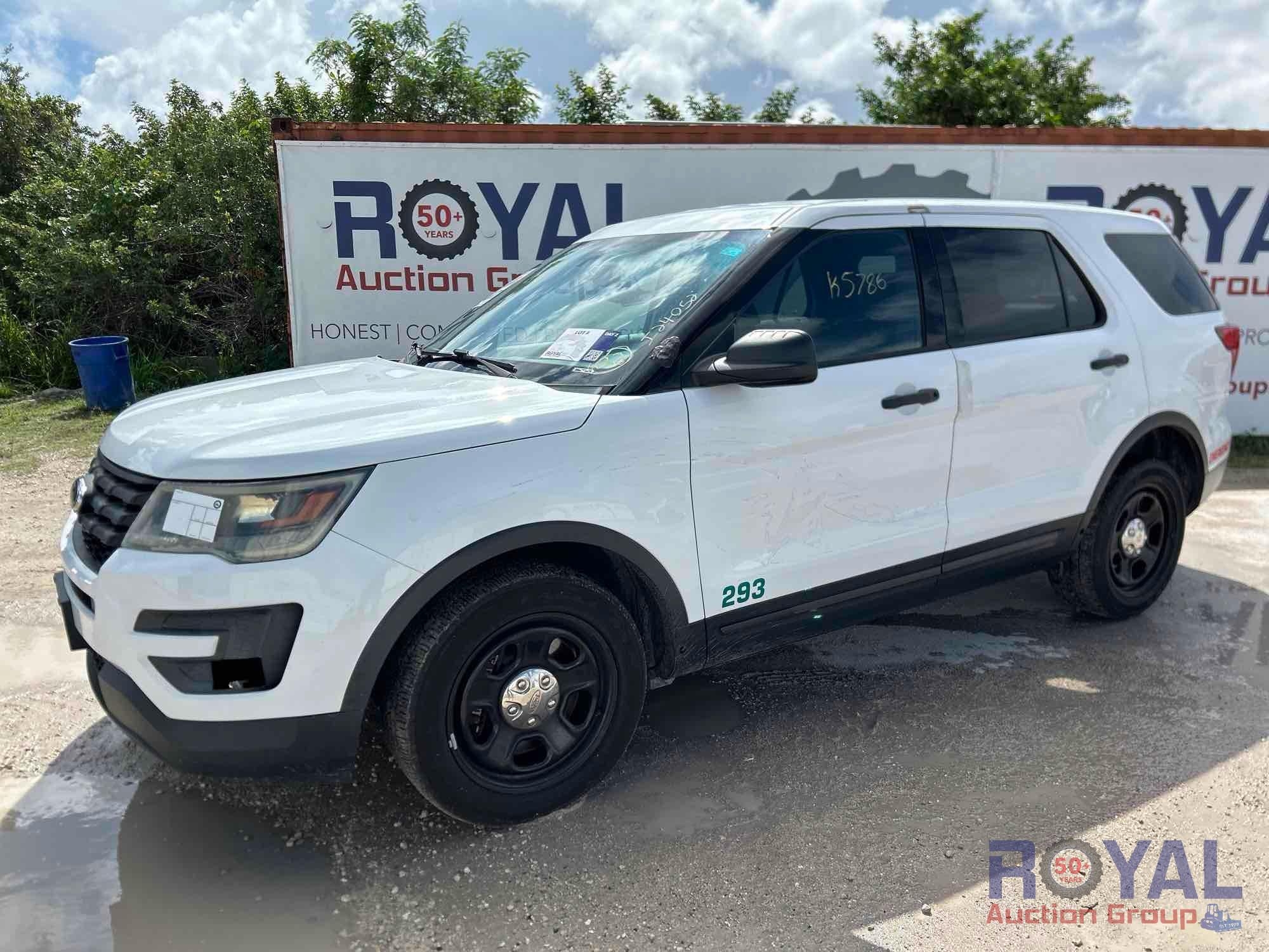 2016 Ford Explorer AWD SUV (A50324)