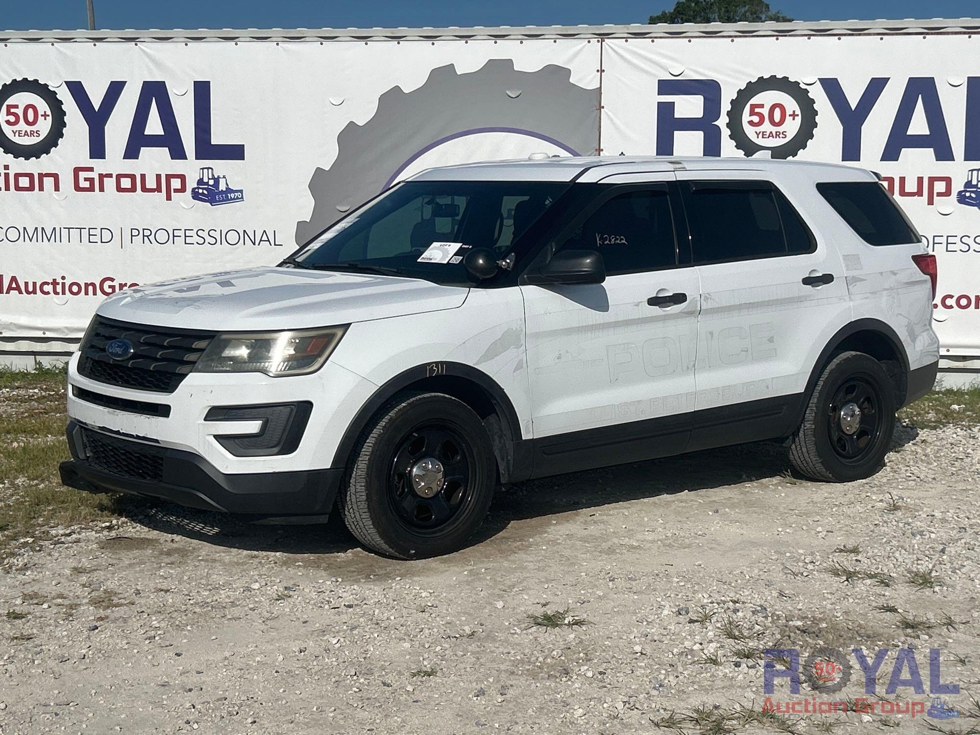 2016 Ford Explorer AWD SUV (A51694)