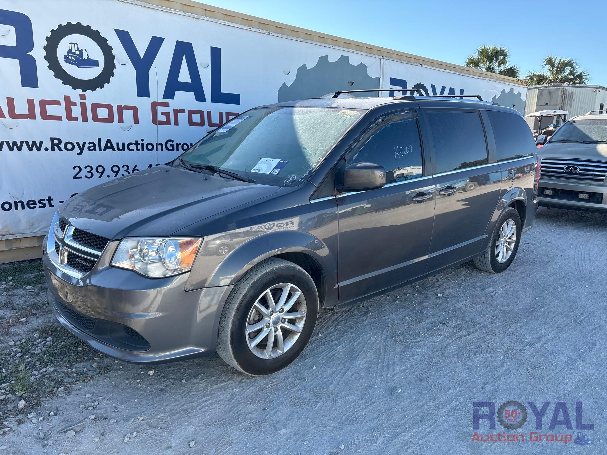 2018 Dodge Grand Caravan SXT Van (A53424)