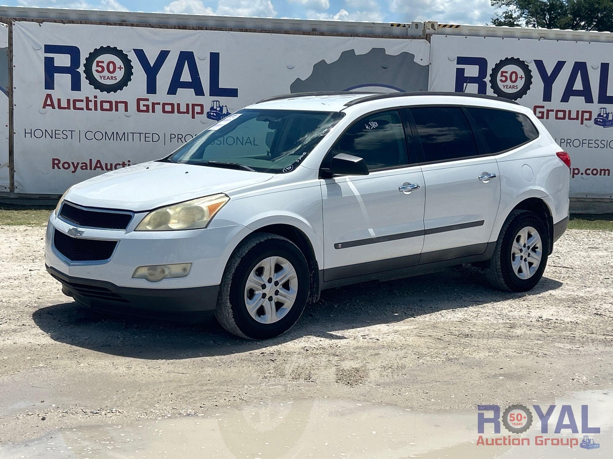 2009 Chevrolet Traverse LS SUV (A55853)