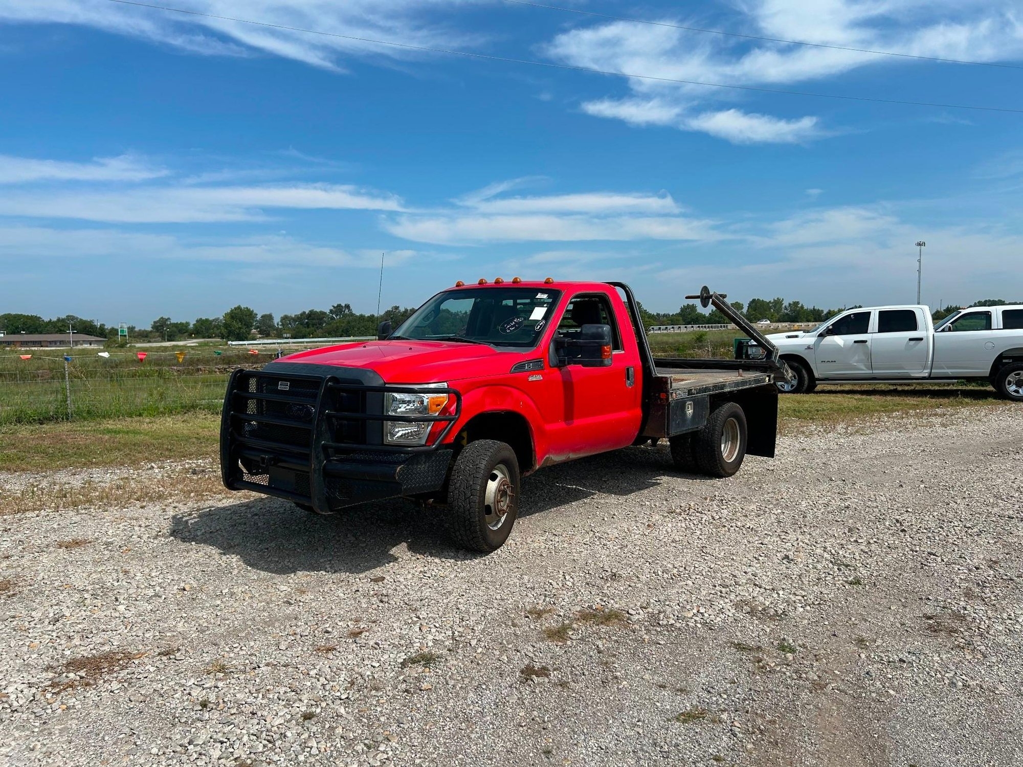 2016 Ford F350 - Butler Bale Bed - 4WD - 125k Miles (A53472)