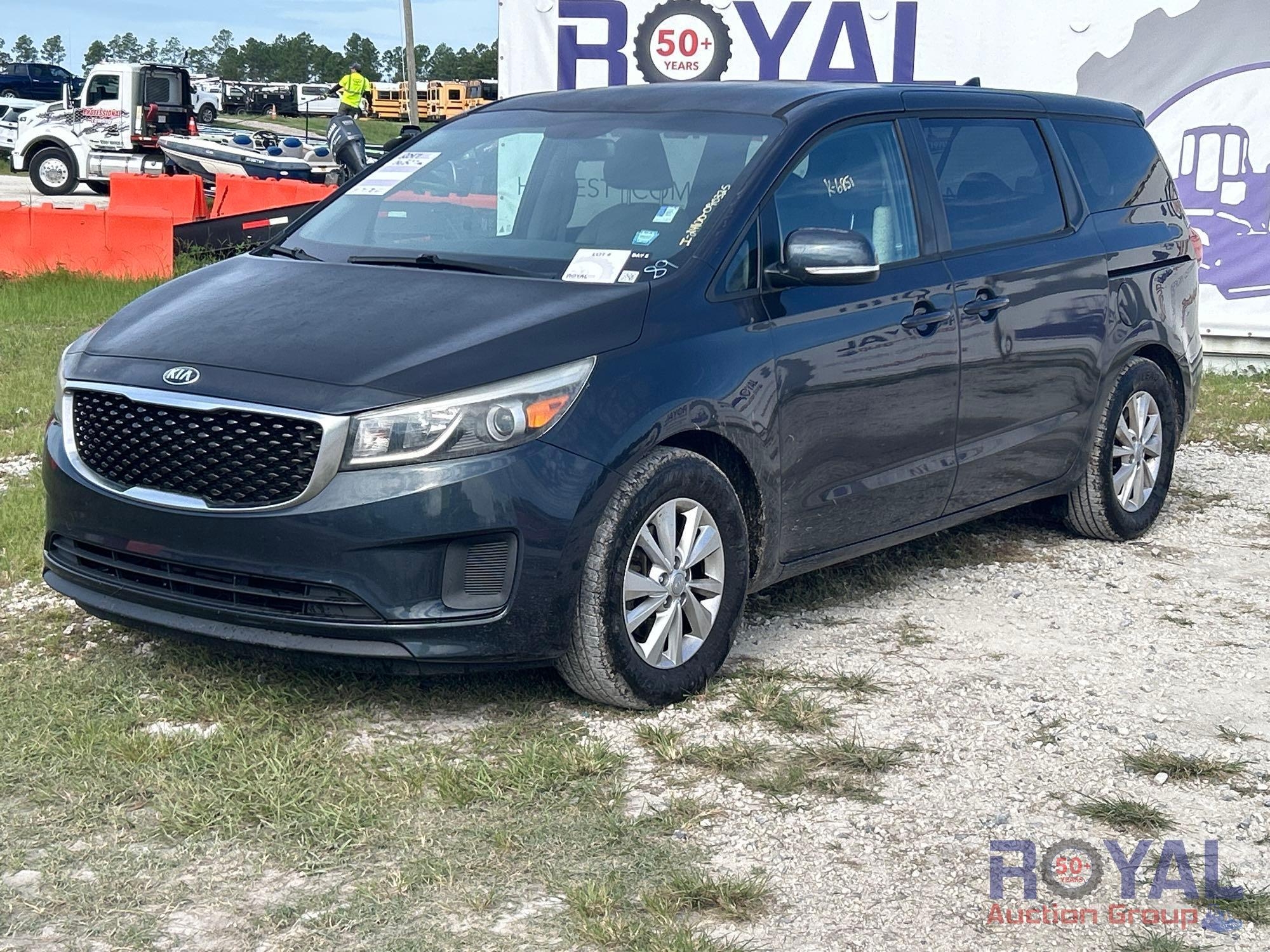 2017 Kia Sedona LX SUV (A51694)