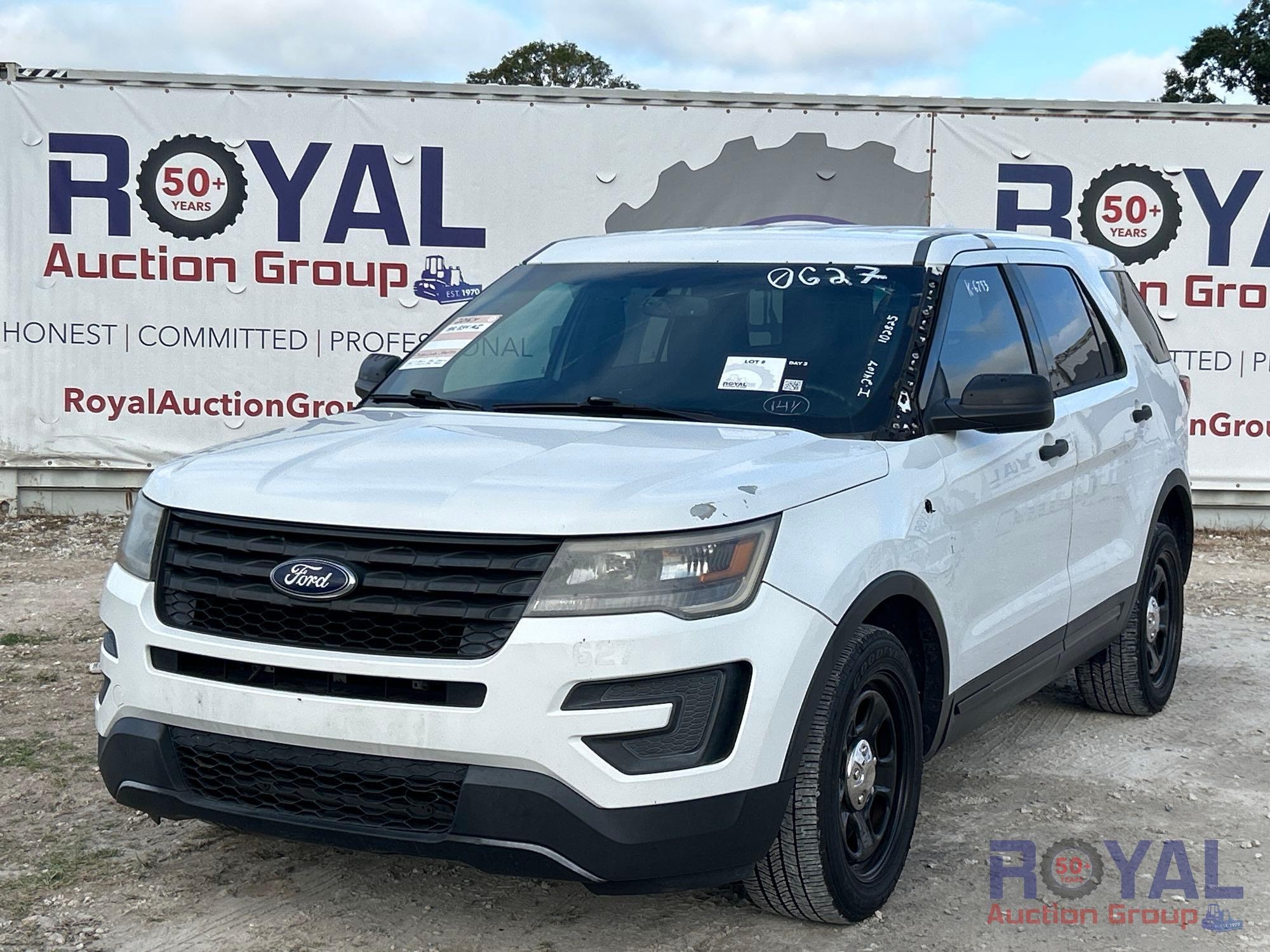 2016 Ford Explorer AWD SUV (A55853)