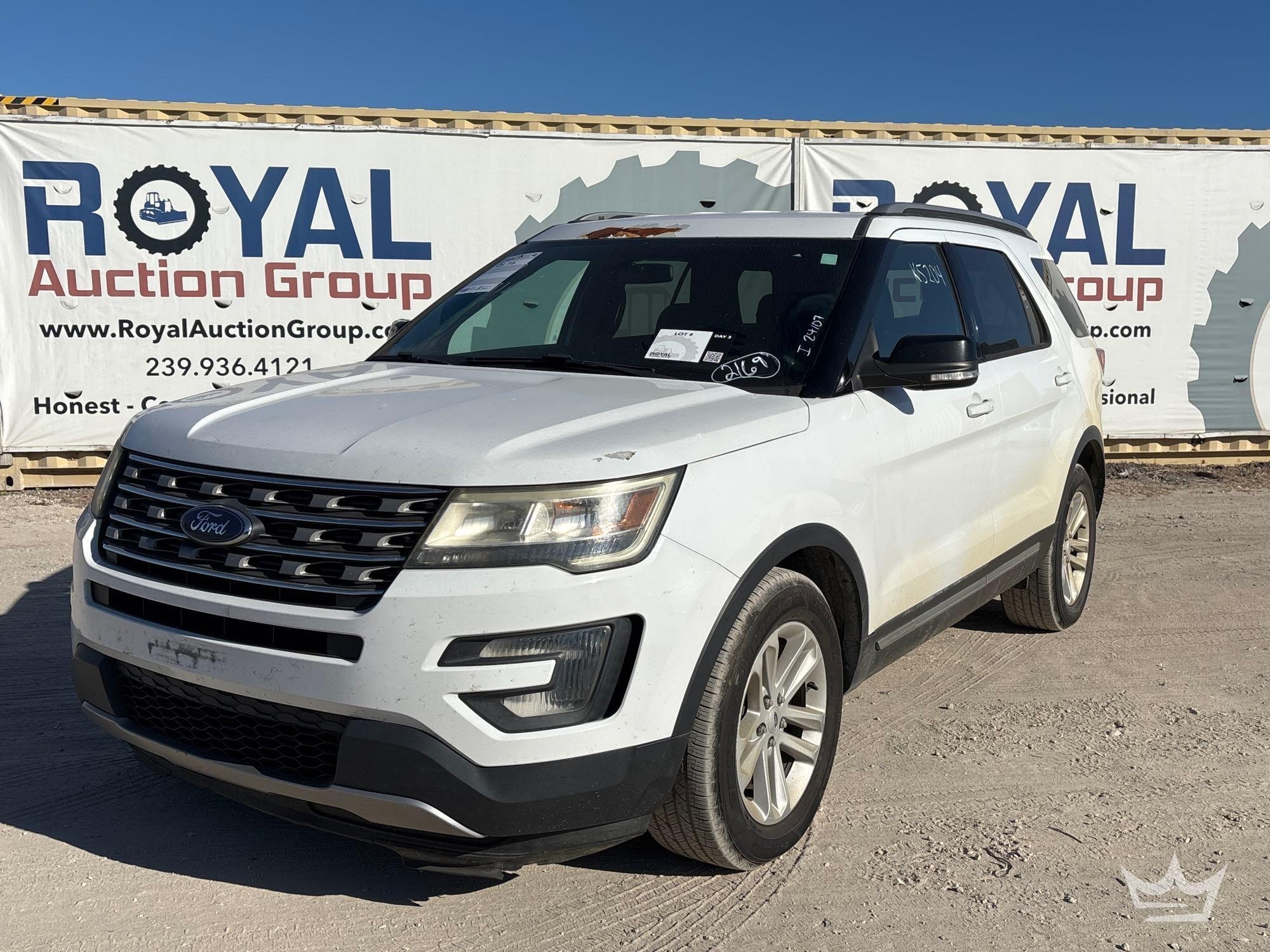 2017 Ford Explorer SUV (A56859)