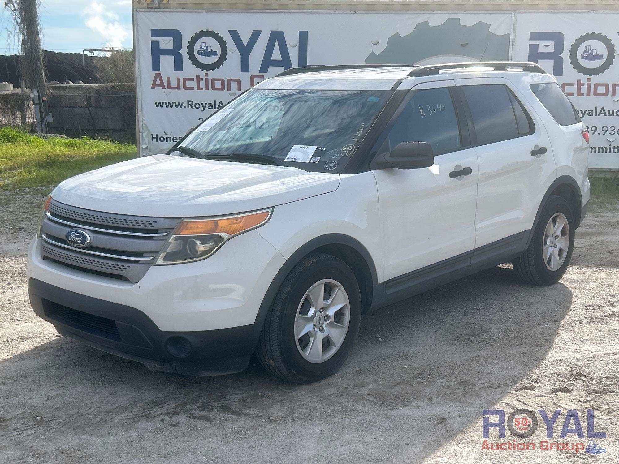 2011 Ford Explorer SUV (A53424)