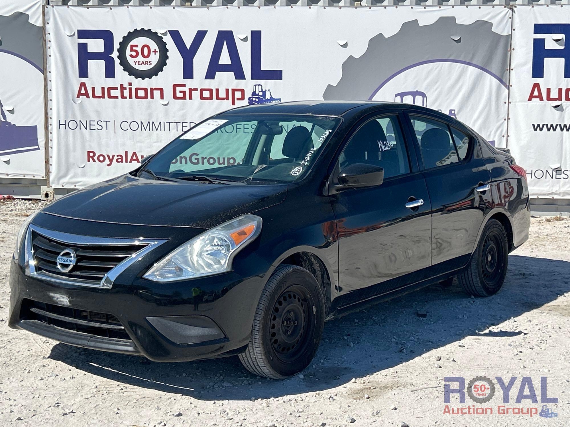 2017 Nissan Versa SV Sedan (A55853)