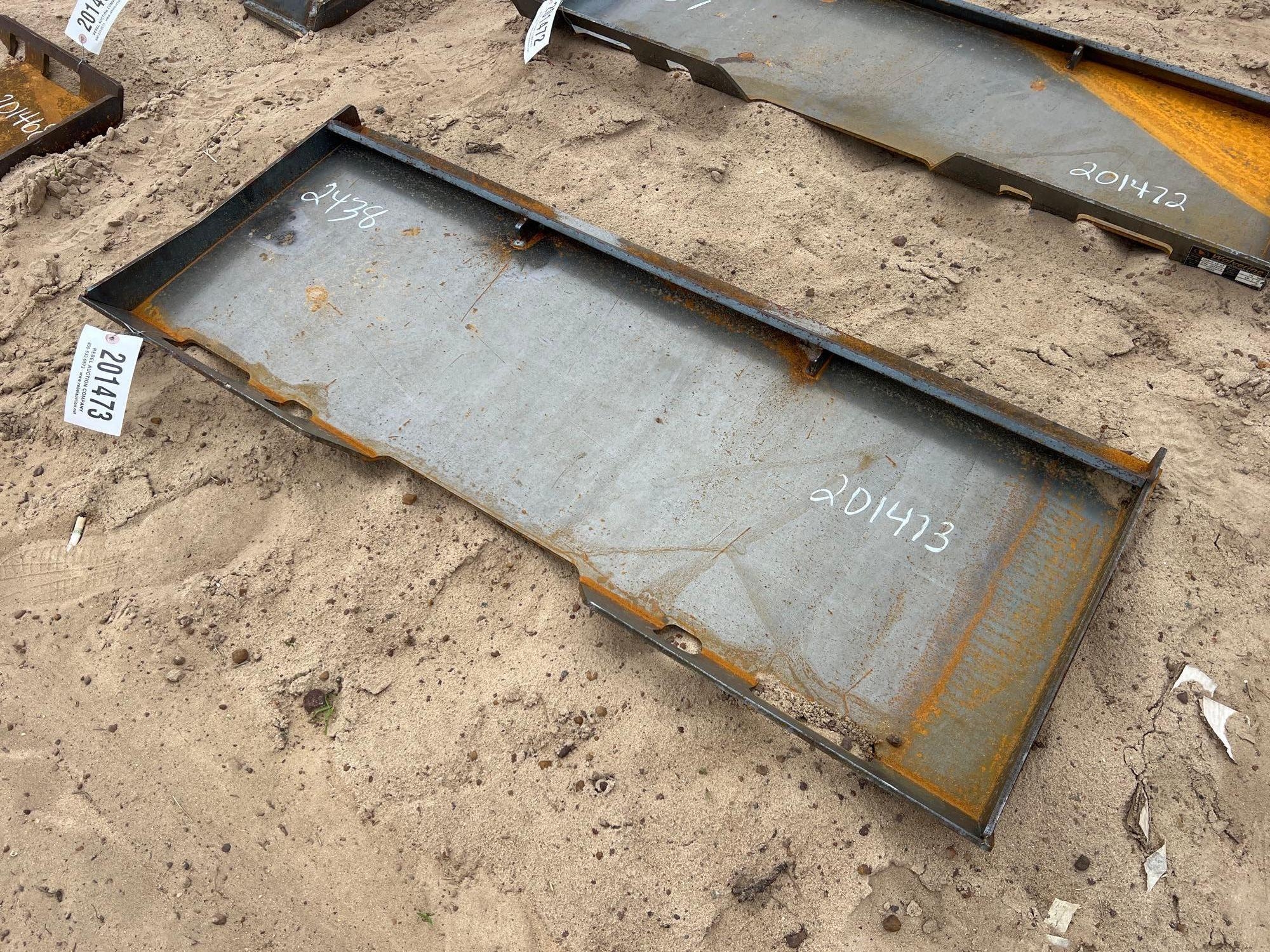 UNUSED LANDHONOR UNIVERSAL ADAPTER PLATES (A54757)