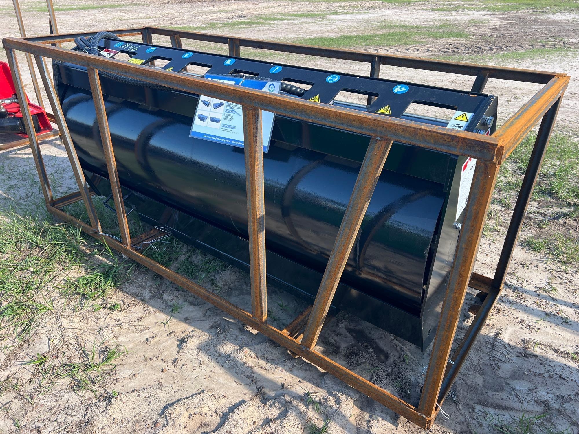 UNUSED AGT QUICK ATTACH 72" VIBRATORY ROLLER (A51248)